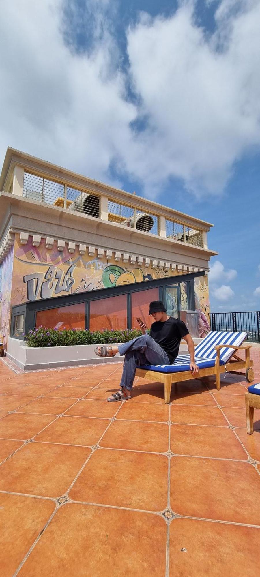Sunsand - Hillside Apartment, Sunset Town, Apartment