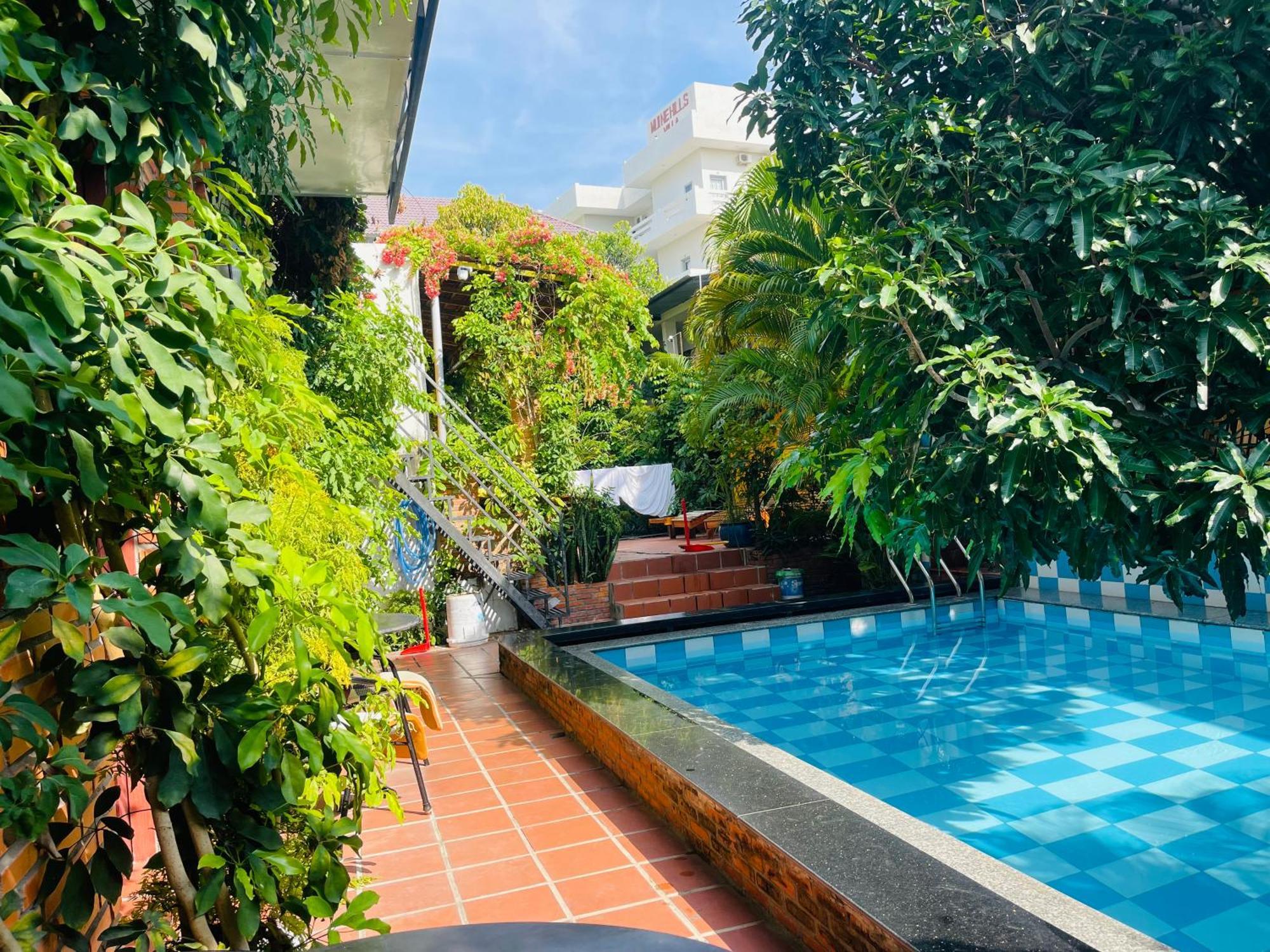 Garden And Kite School Guest house 2*