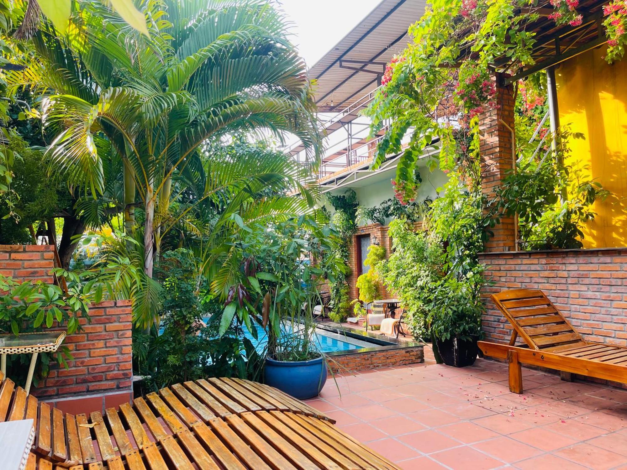Garden 2*