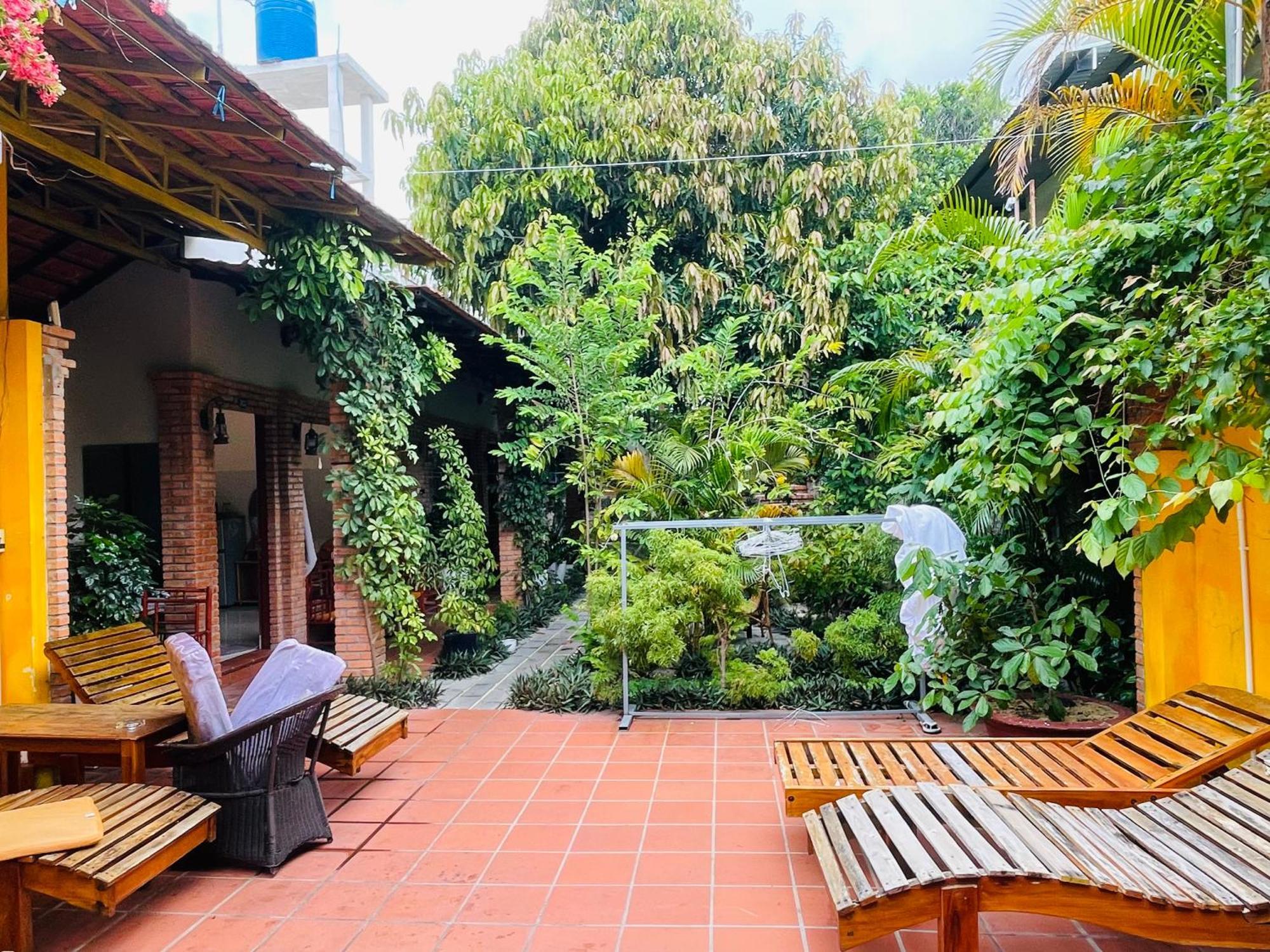Garden And Kite School Guest house 2*