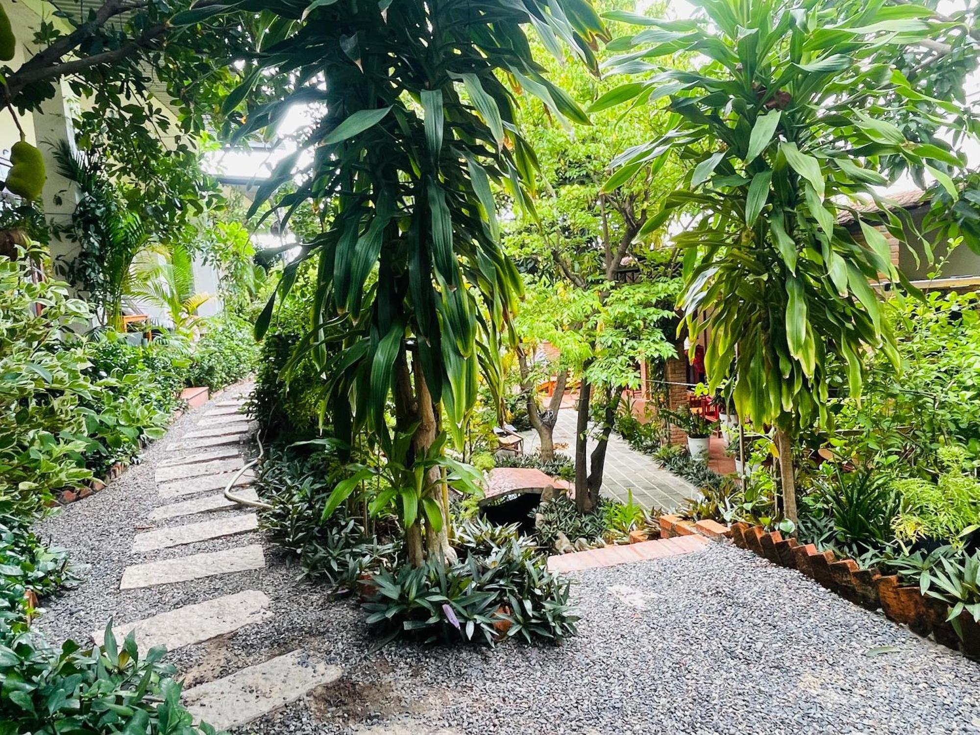 Garden And Kite School Guest house 2*