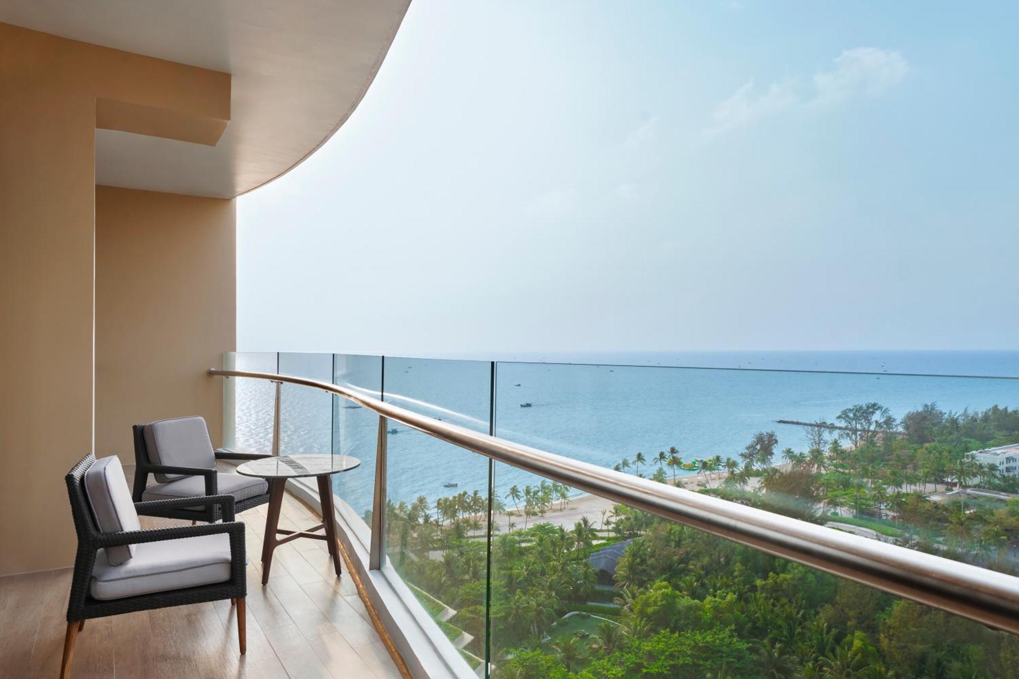 Intercontinental Long By Ihg Resort 5*