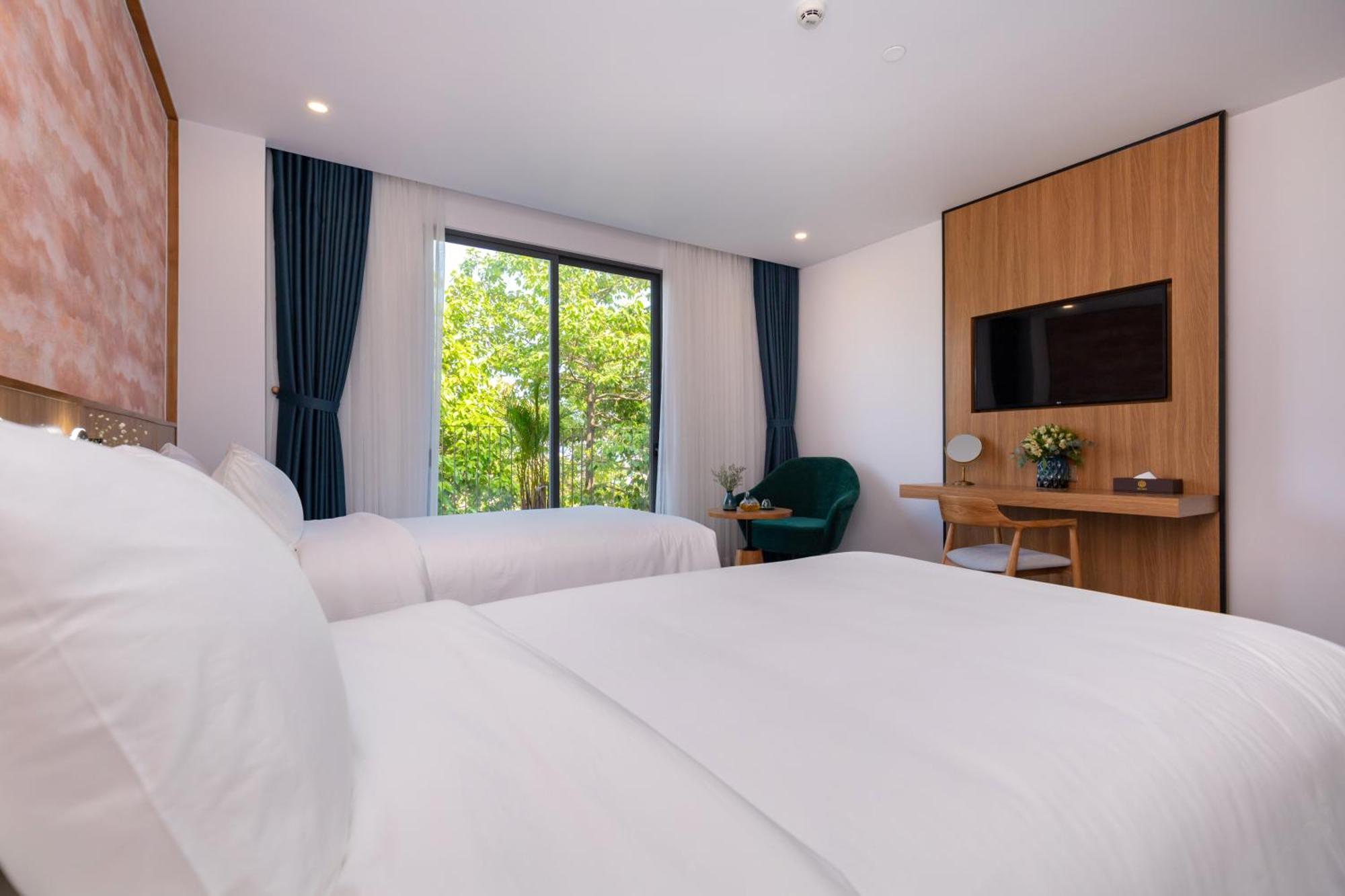Petro House - Block A 3*