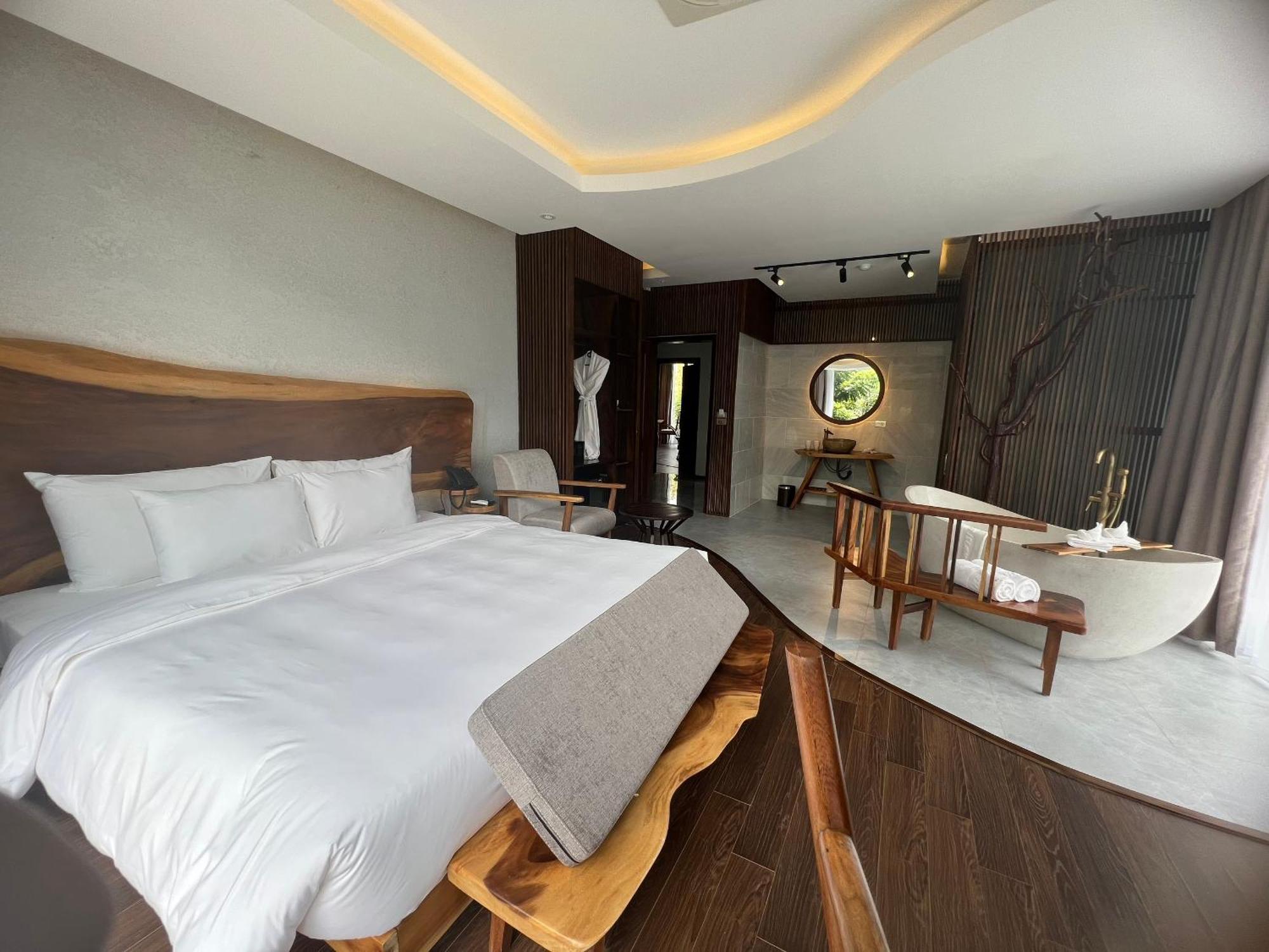 Resort Minawa Kenhga & Ninh Binh