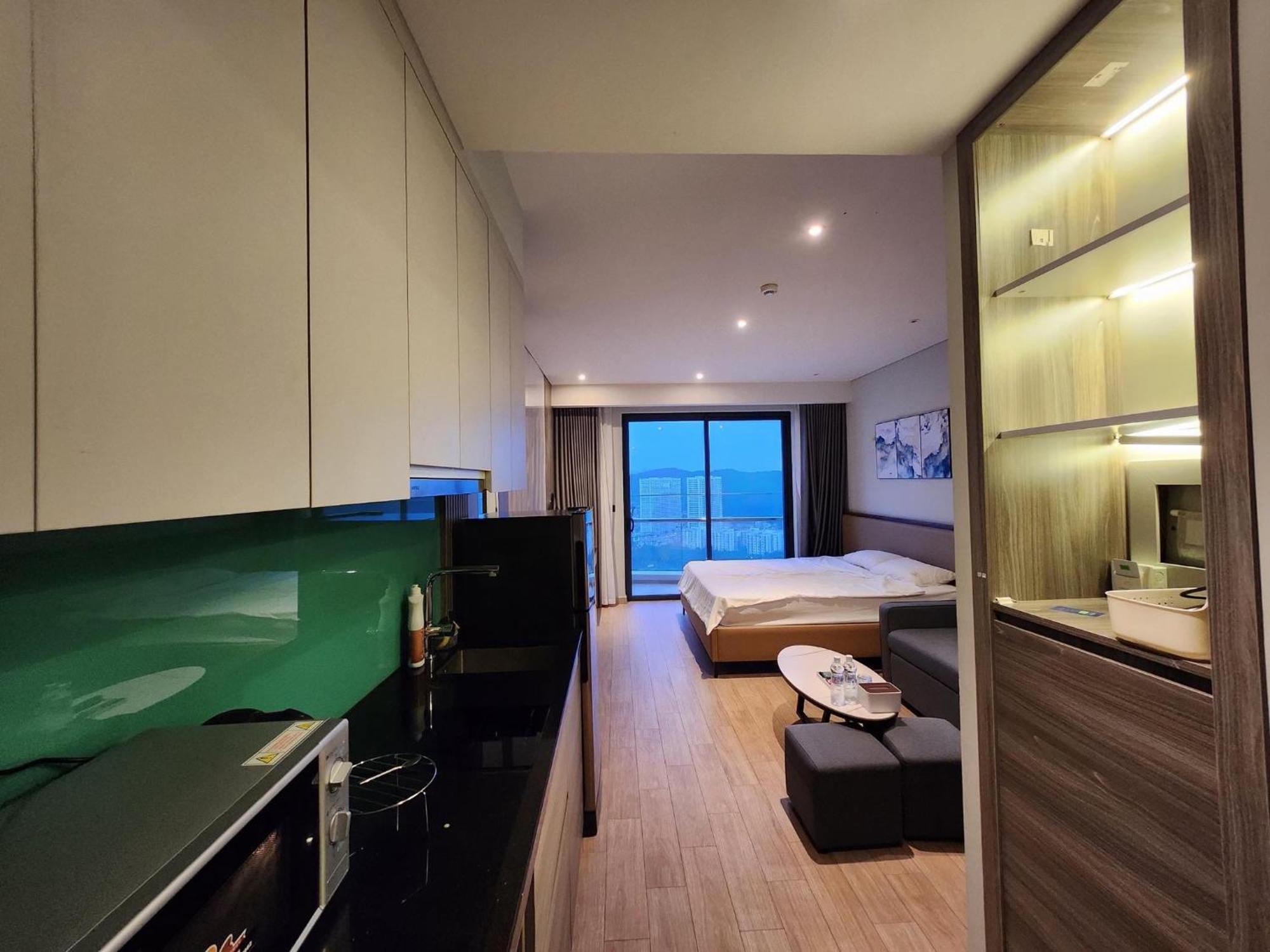 Comzy Apartment
