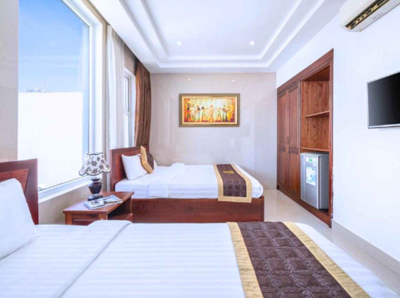 Dubai 3*