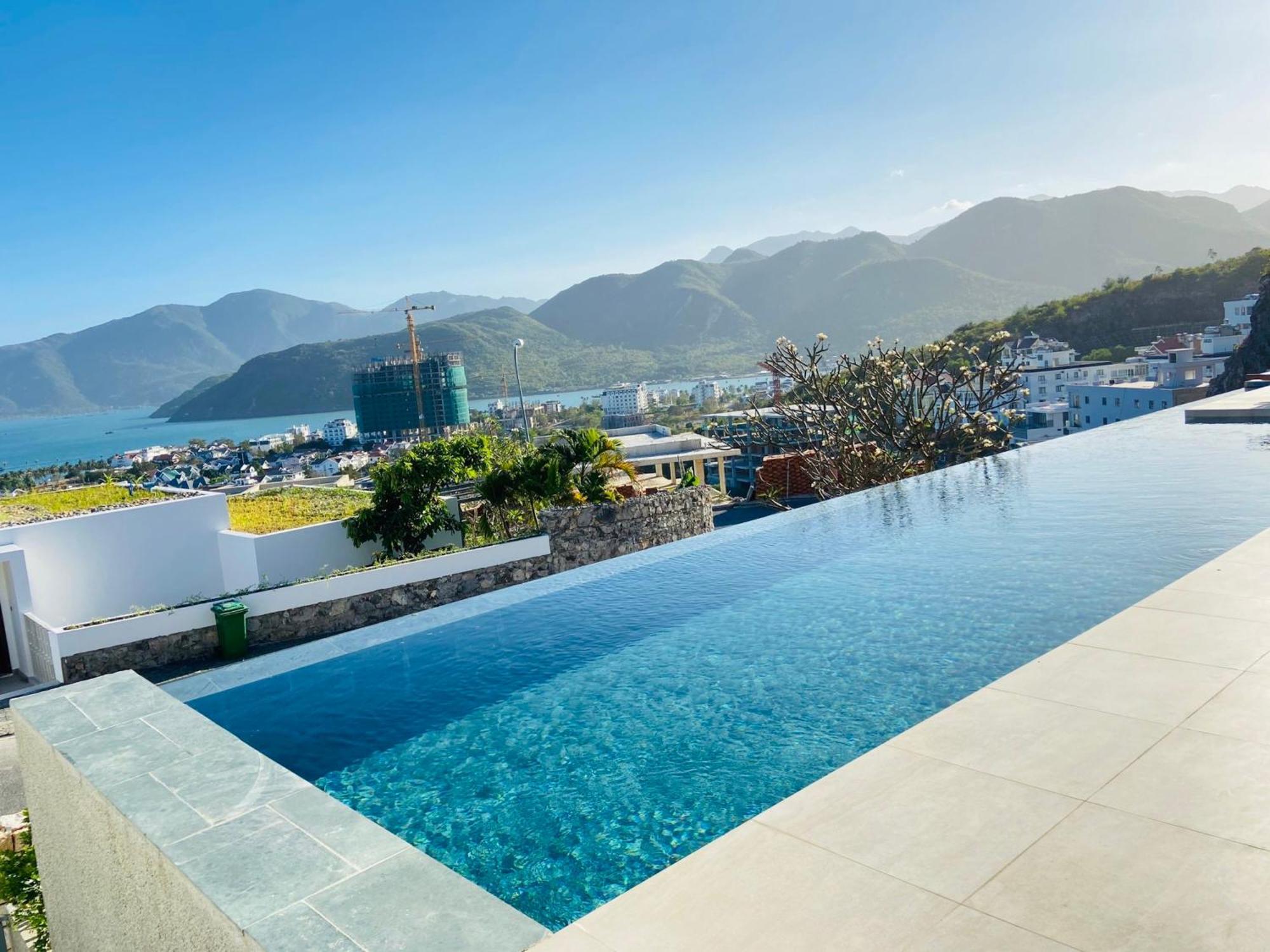 Ocean Front * Nha Trang