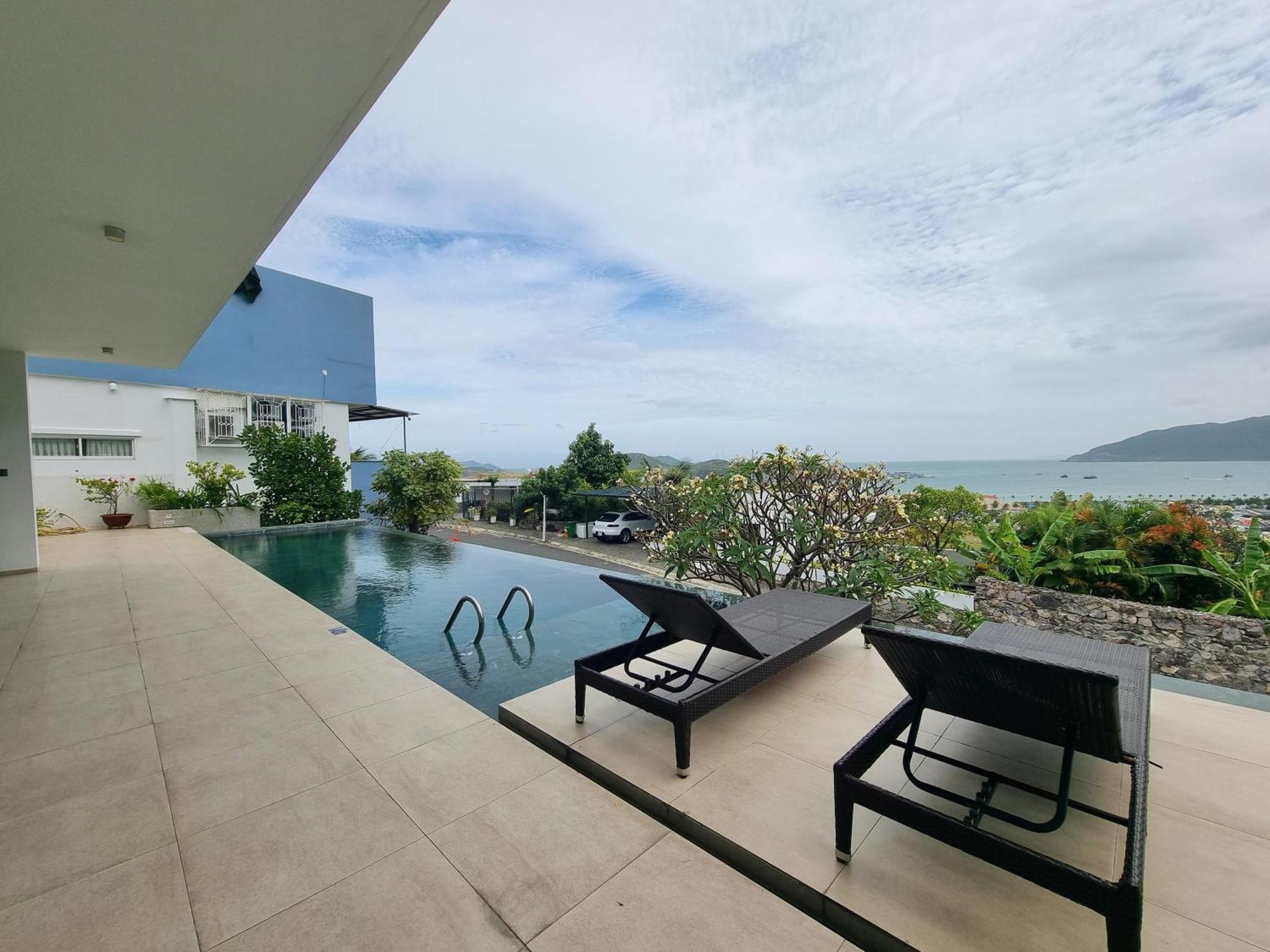 Biệt thự Ocean Front Nha Trang