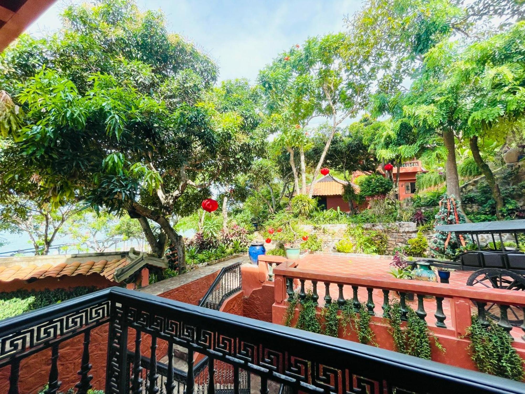 Binh An Village Hotel 4*