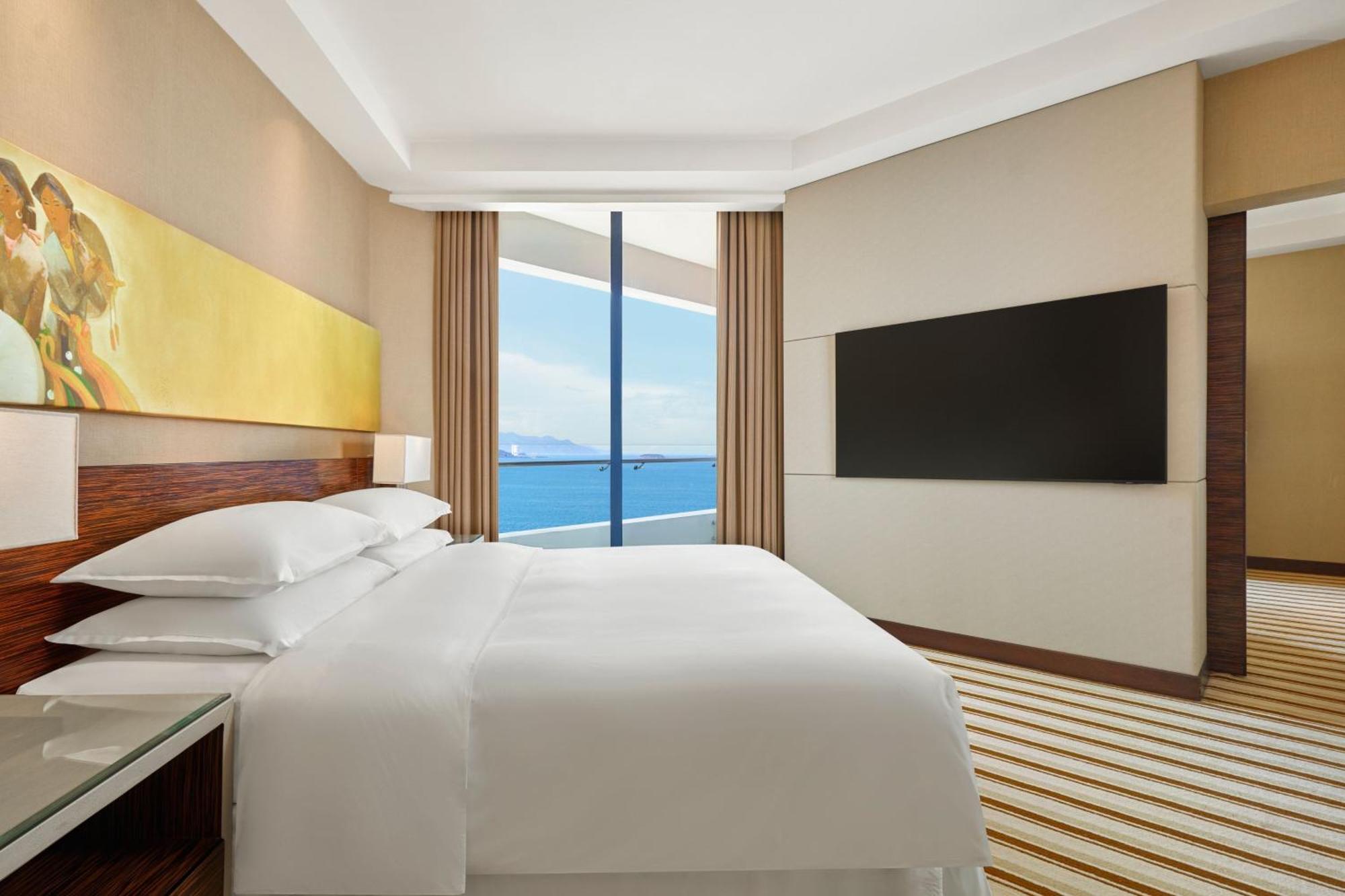 Sheraton & 5*