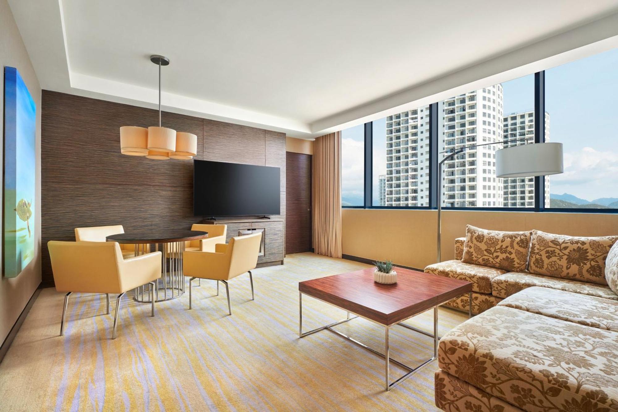 Hotel Sheraton & 5*