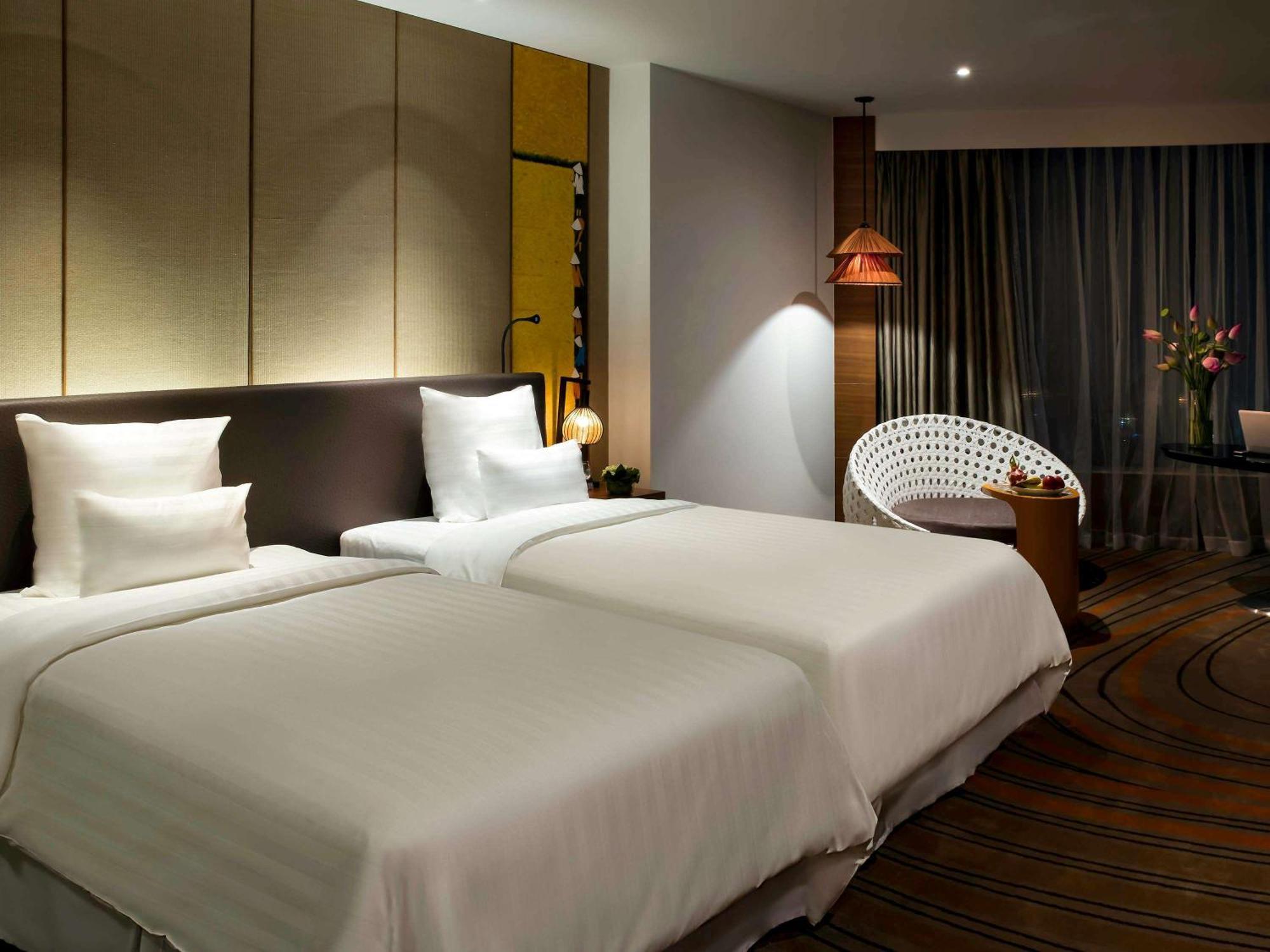 Pullman 5*