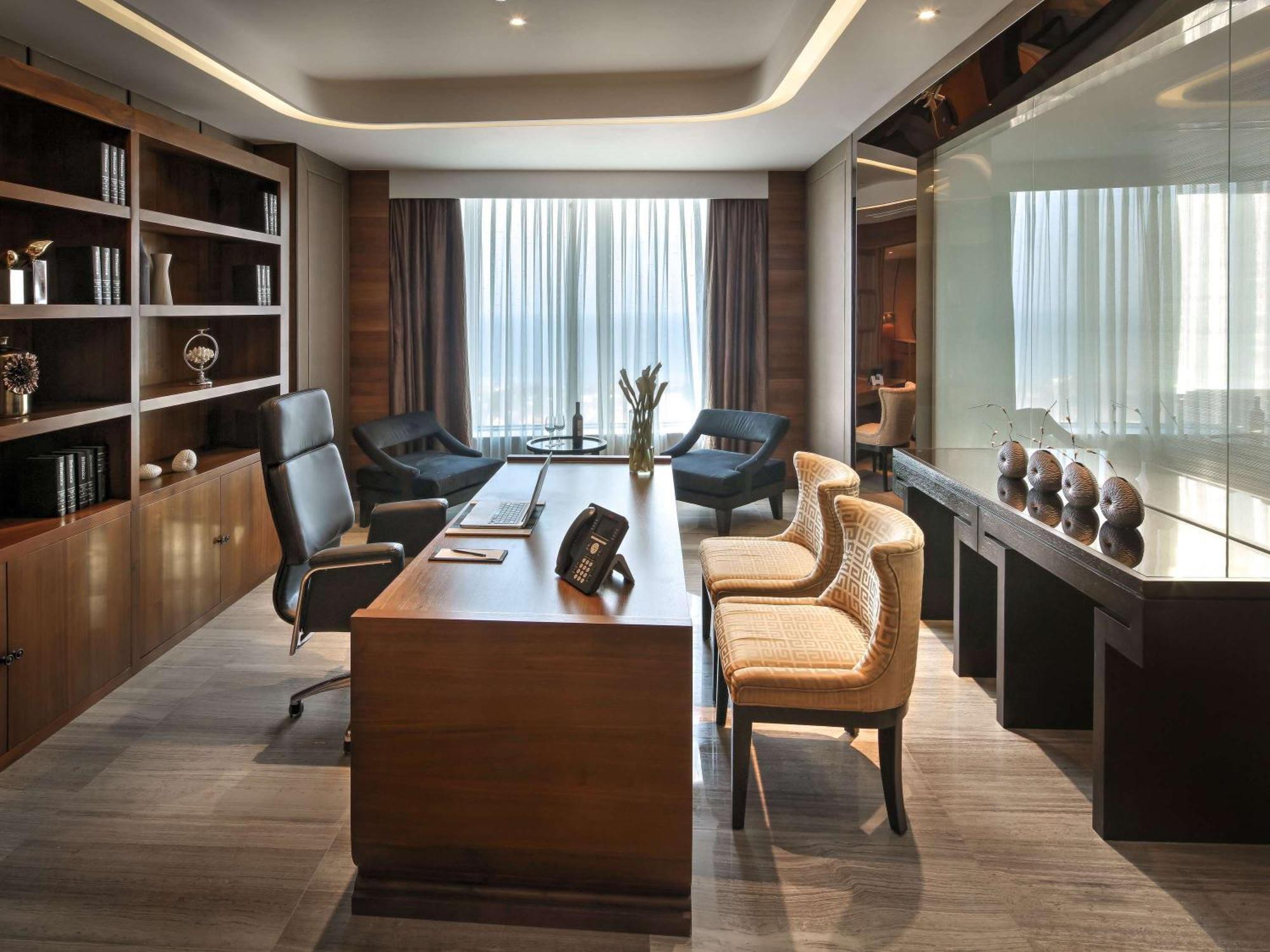 Pullman 5* Vung Tau