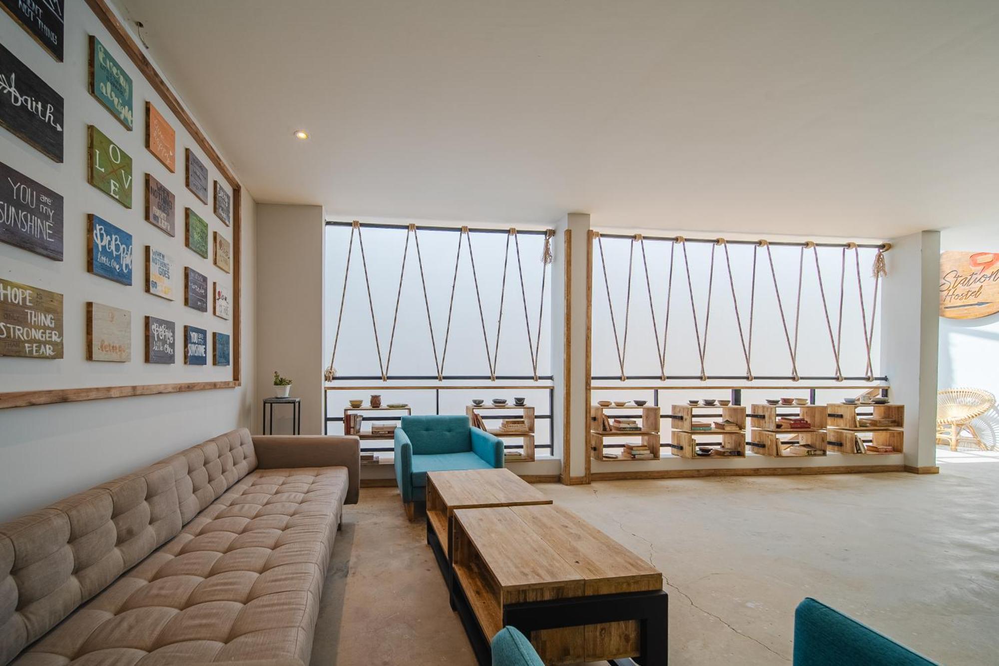 9station & Bar Hostel *