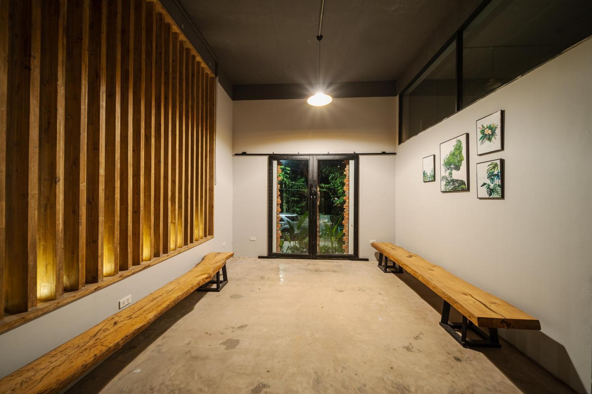 9station & Bar Hostel