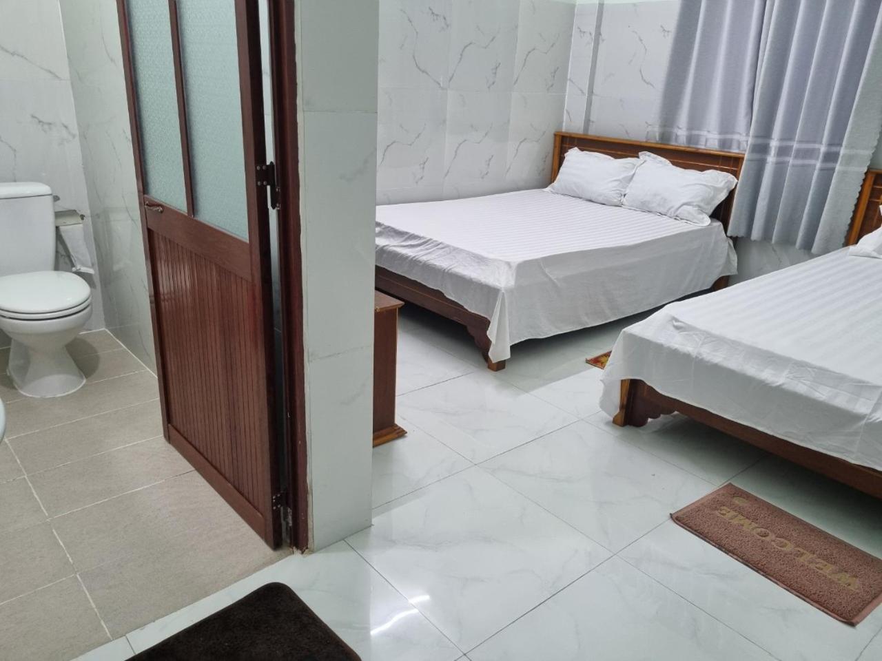 Khach San Ngoc Quynh Hotel 2*