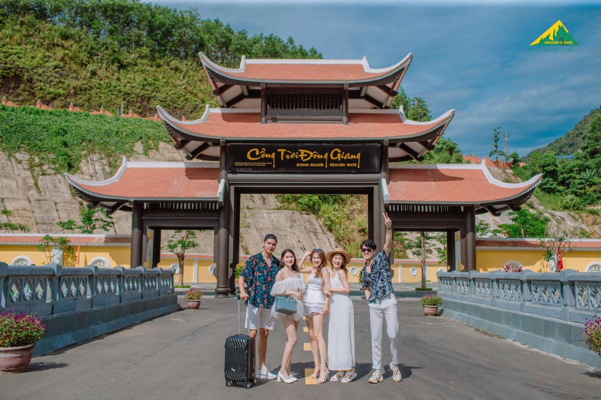 Fivitel Cong Troi - Fivitel Heaven's Gate Resort Dong Giang