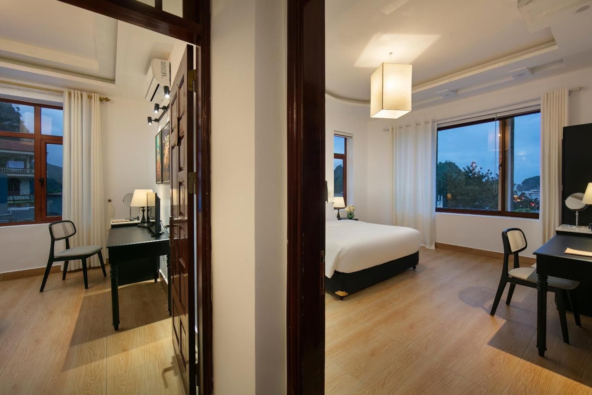 Maison Cat Ba Bay View *