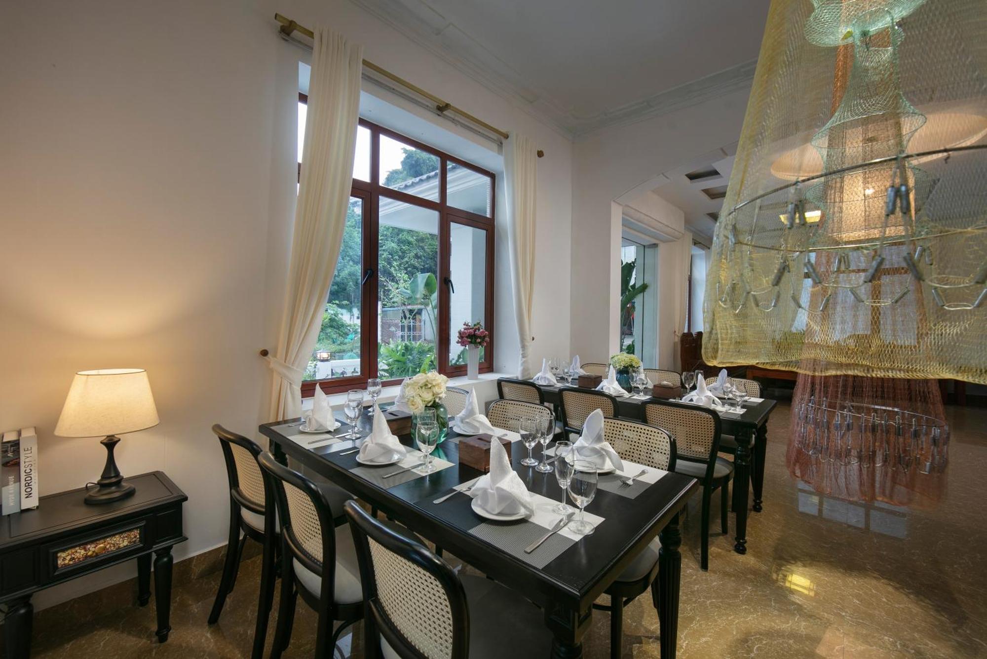 Biệt thự Maison Cat Ba Bay View
