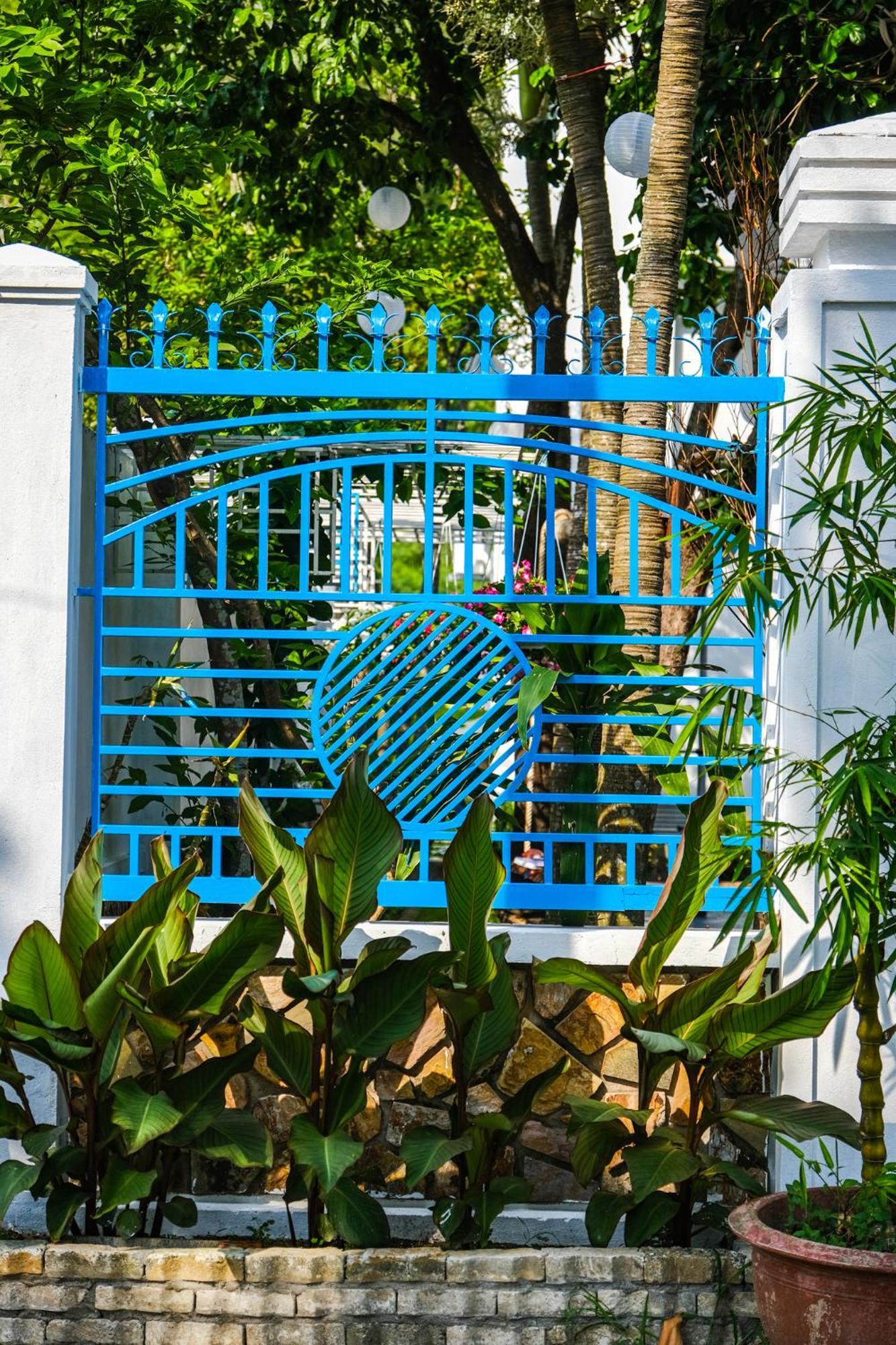 Cy'sea Guest house