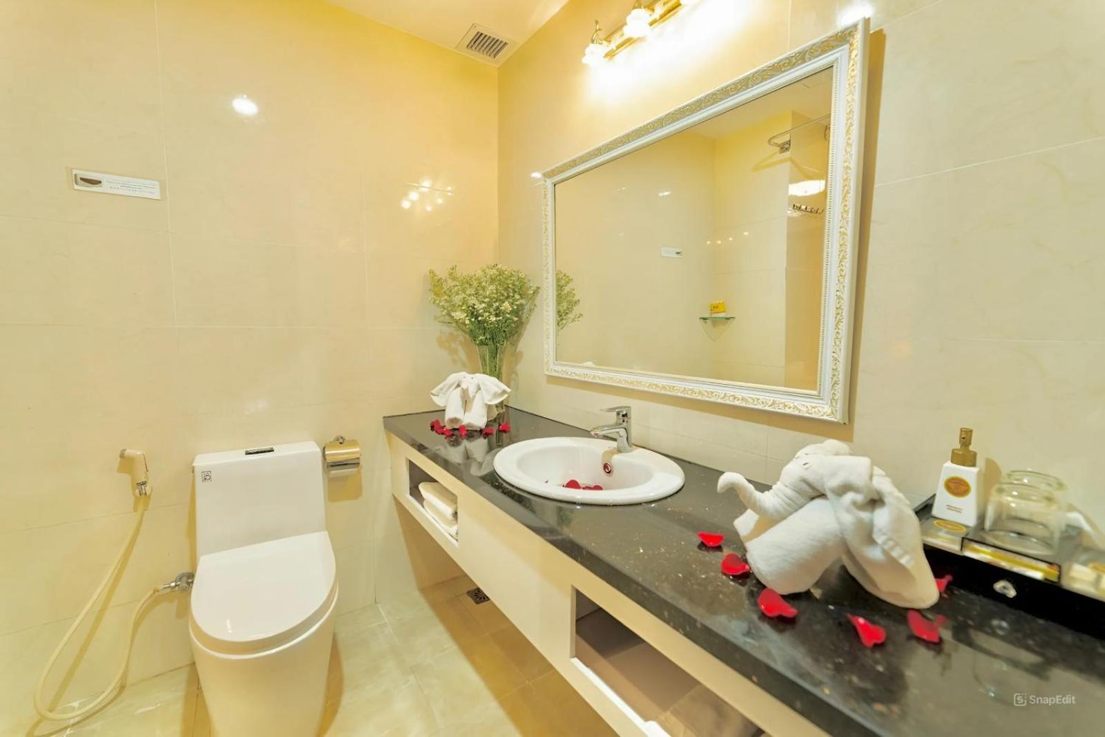 Hotel Tuyet Son 4*