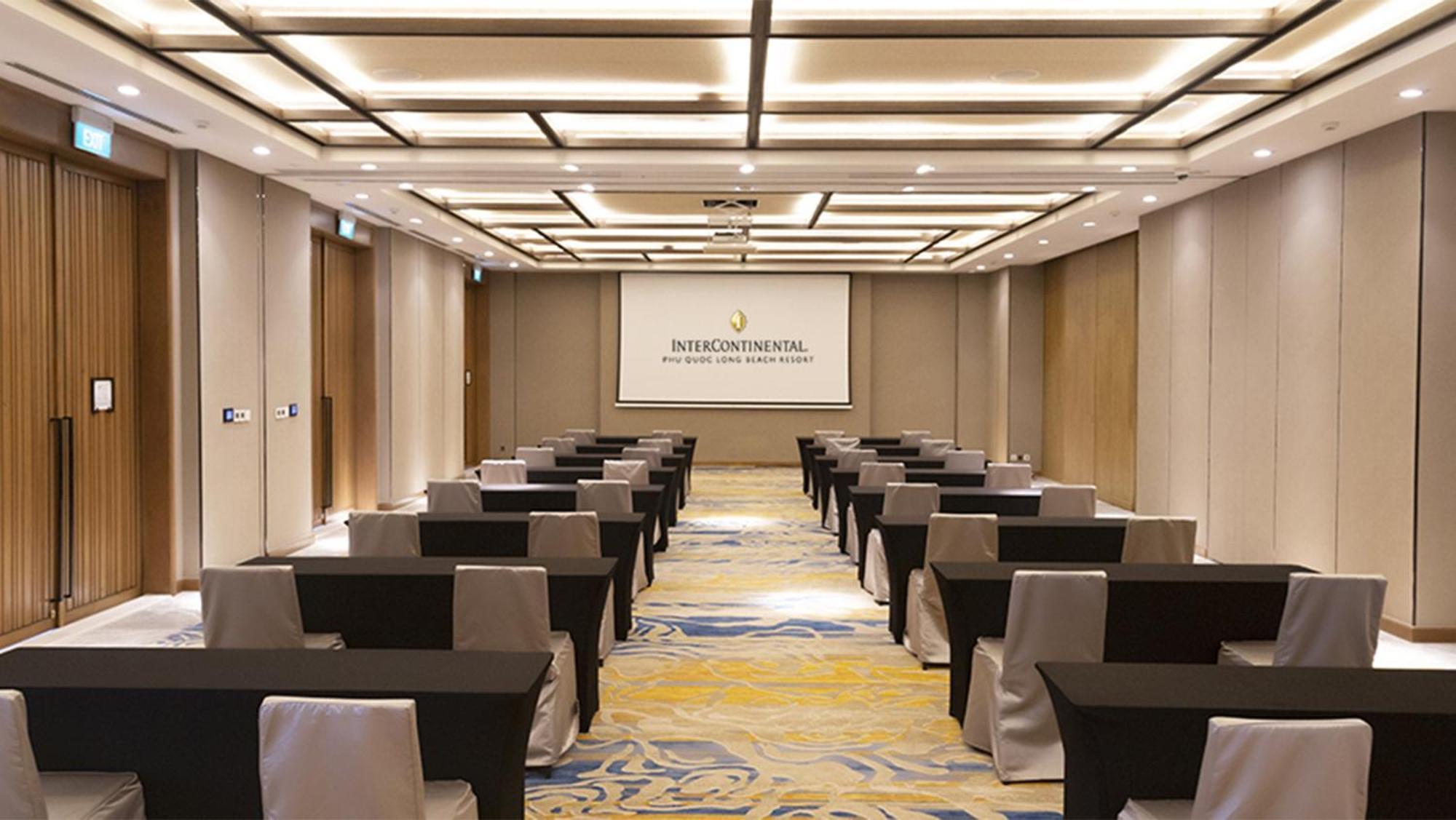Intercontinental Long By Ihg
