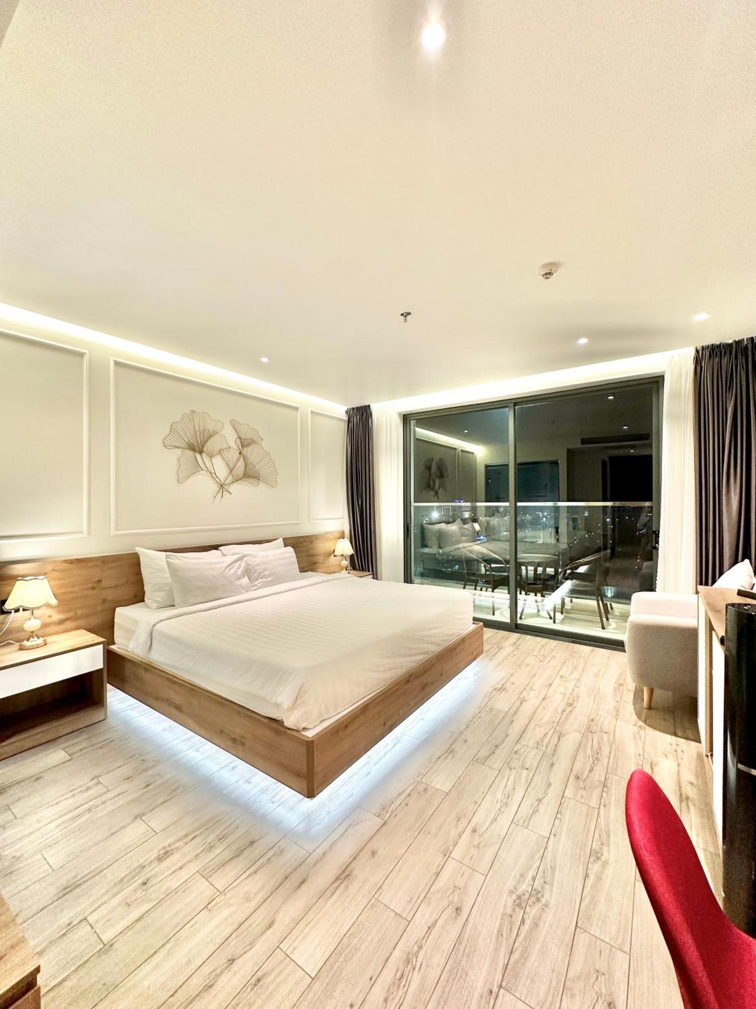 White House Condotel Phú Yên 3*