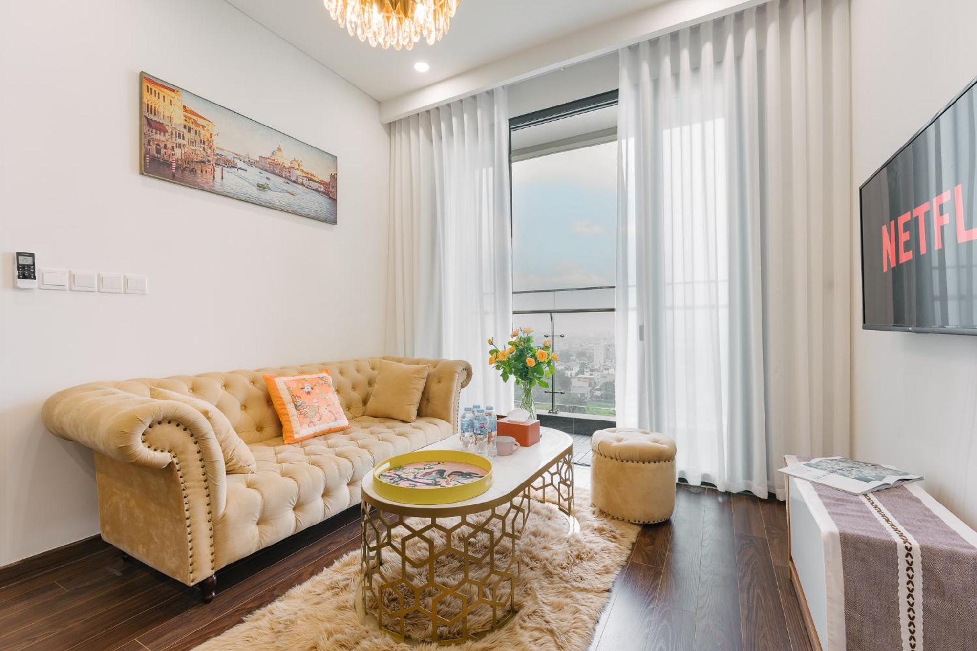 Apartment Rosee House - Masteri West Heights ,vinhomes Smart