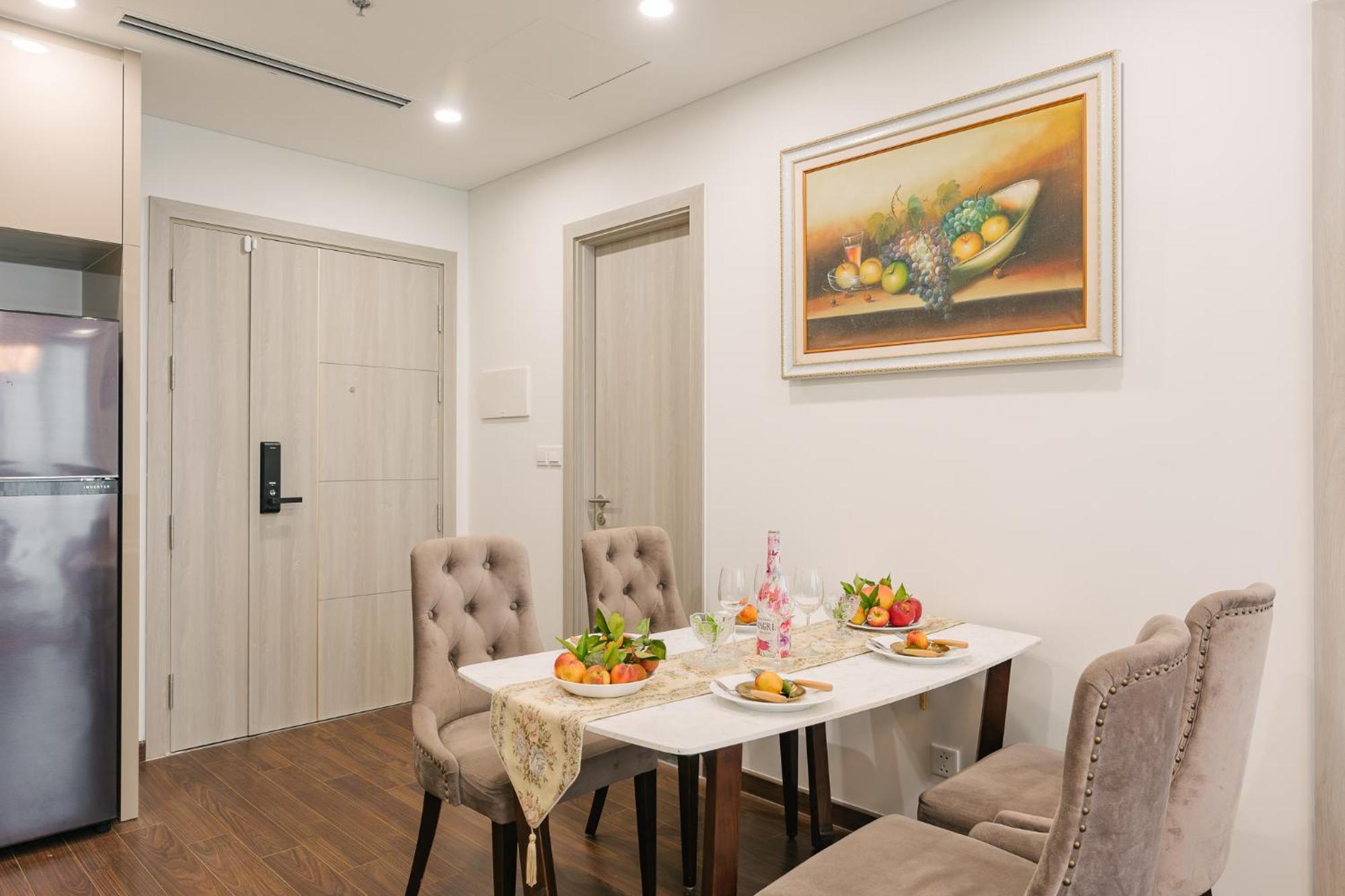 Rosee House - Masteri West Heights ,vinhomes Smart Apartment Nam Tu Liem