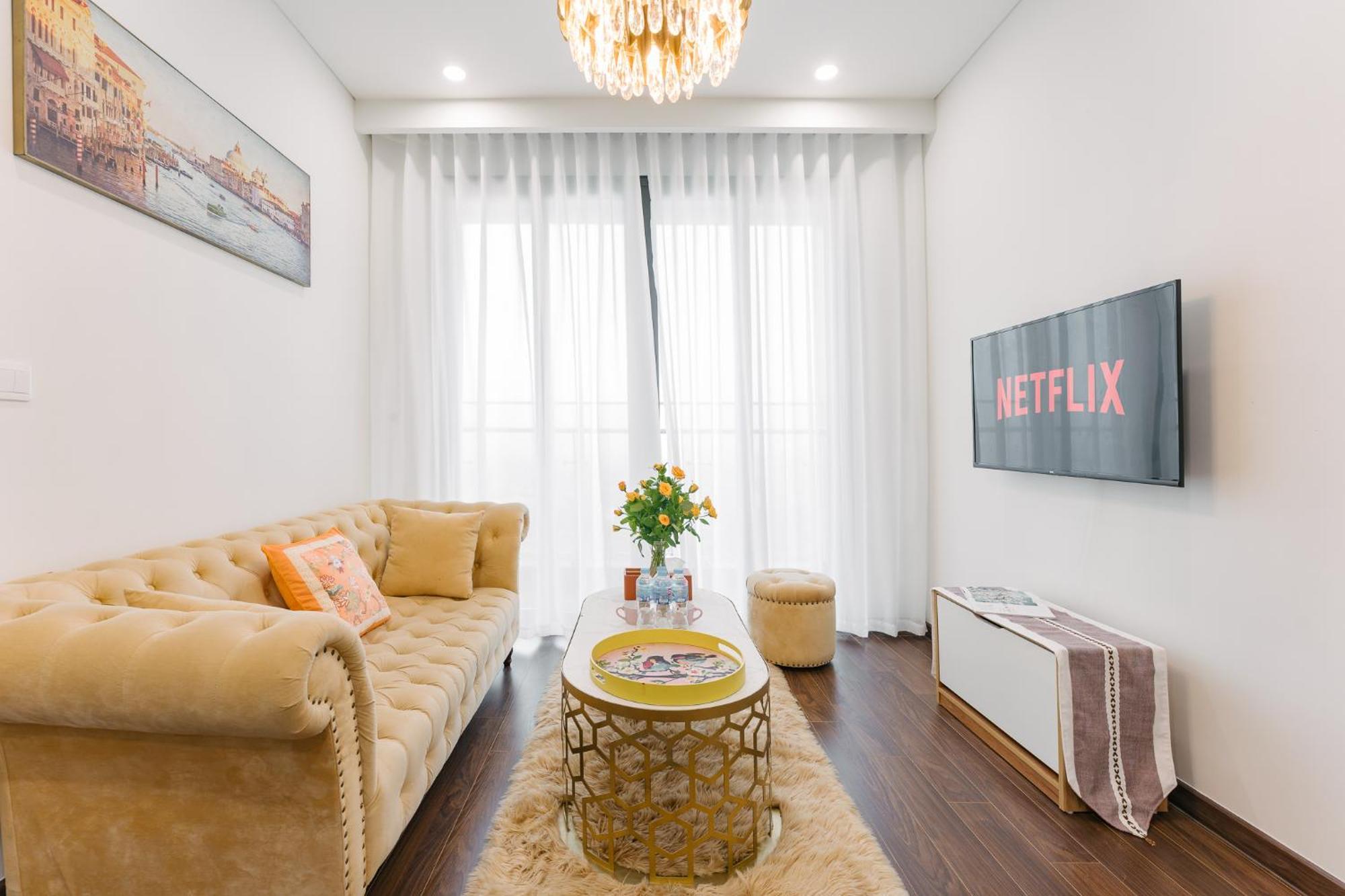 Rosee House - Masteri West Heights ,vinhomes Smart *