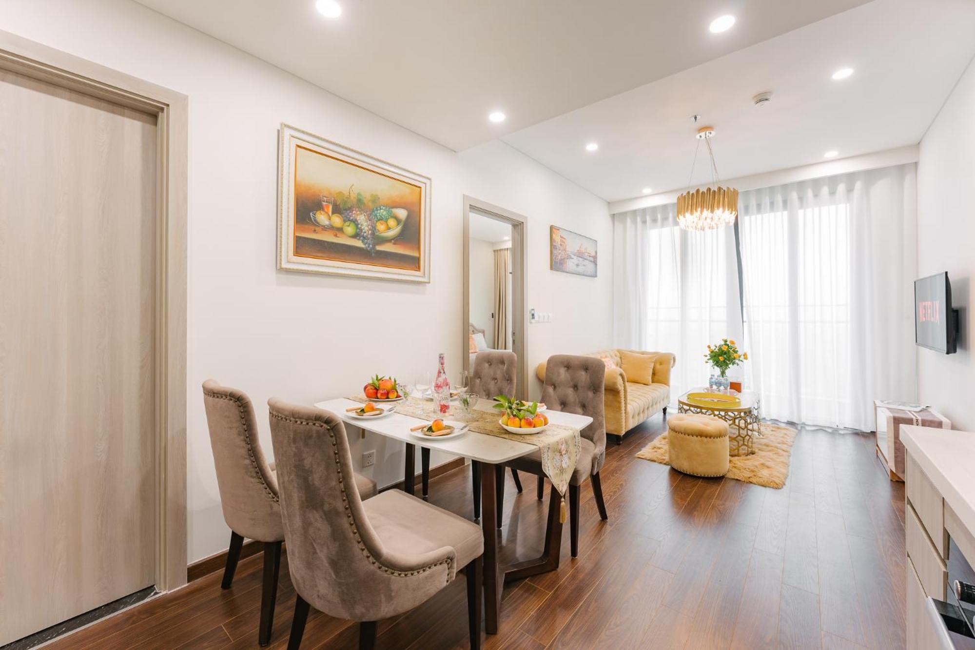 Rosee House - Masteri West Heights ,vinhomes Smart *