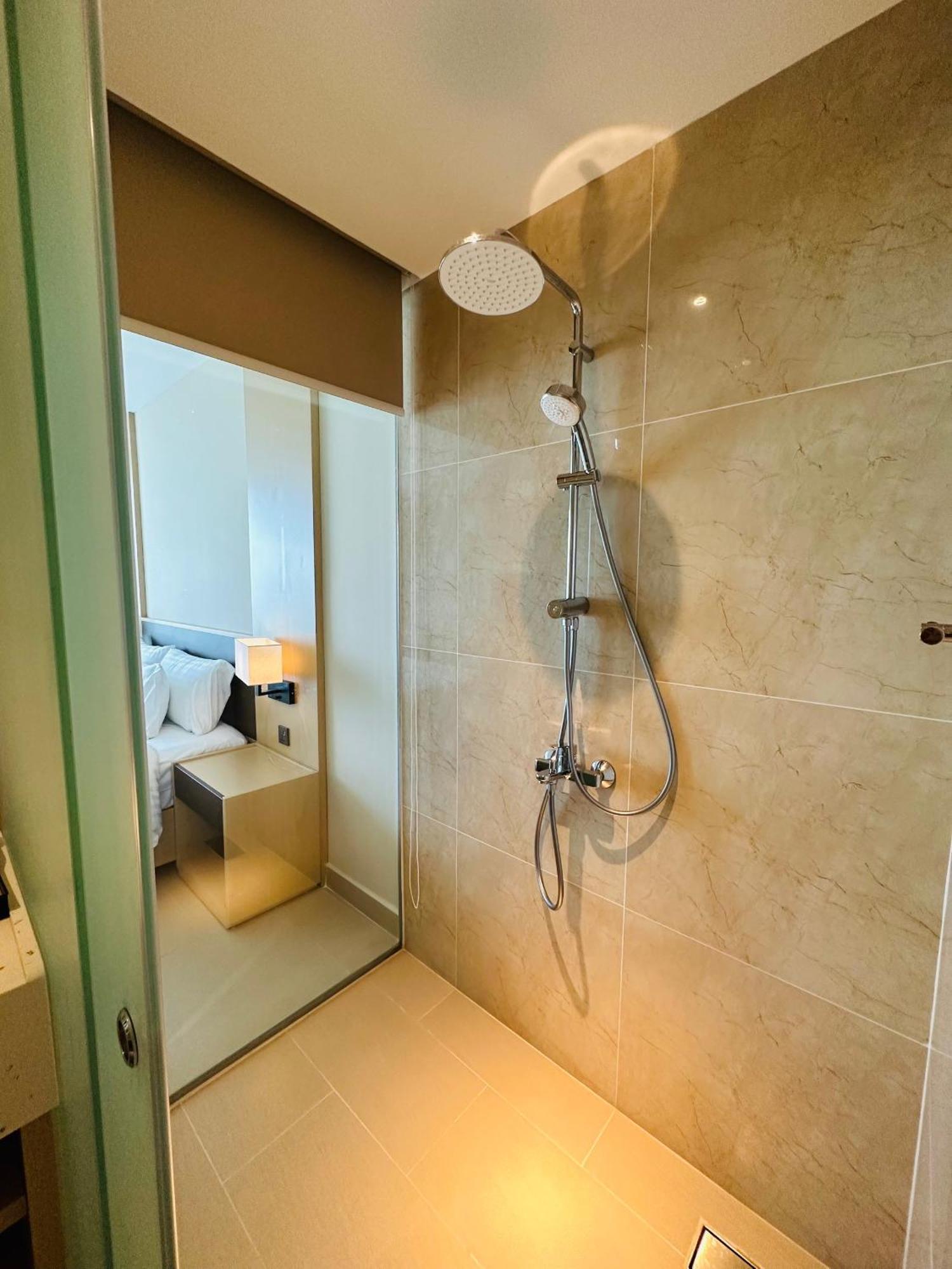 The Oceanview Apartment Cam Ranh