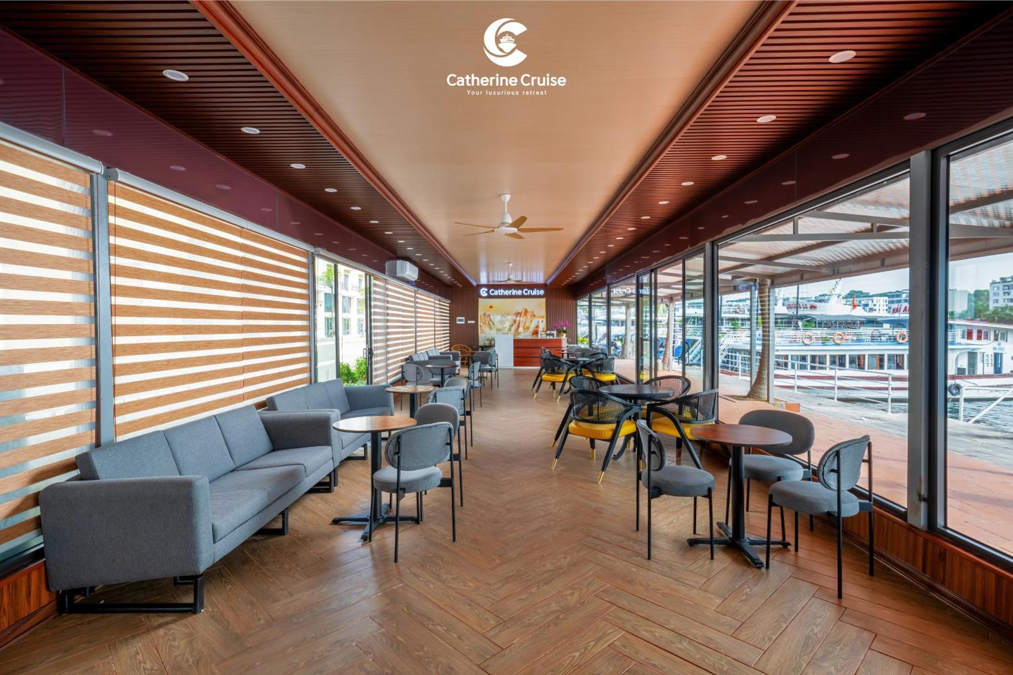 Catherine Cruises Bay  5*