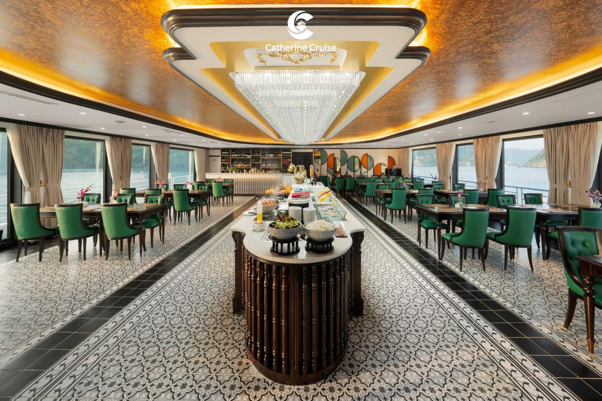 Catherine Cruises Bay Hạ Long