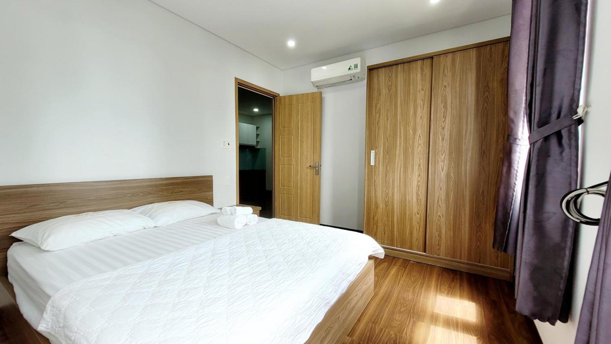 Gold Apartment *