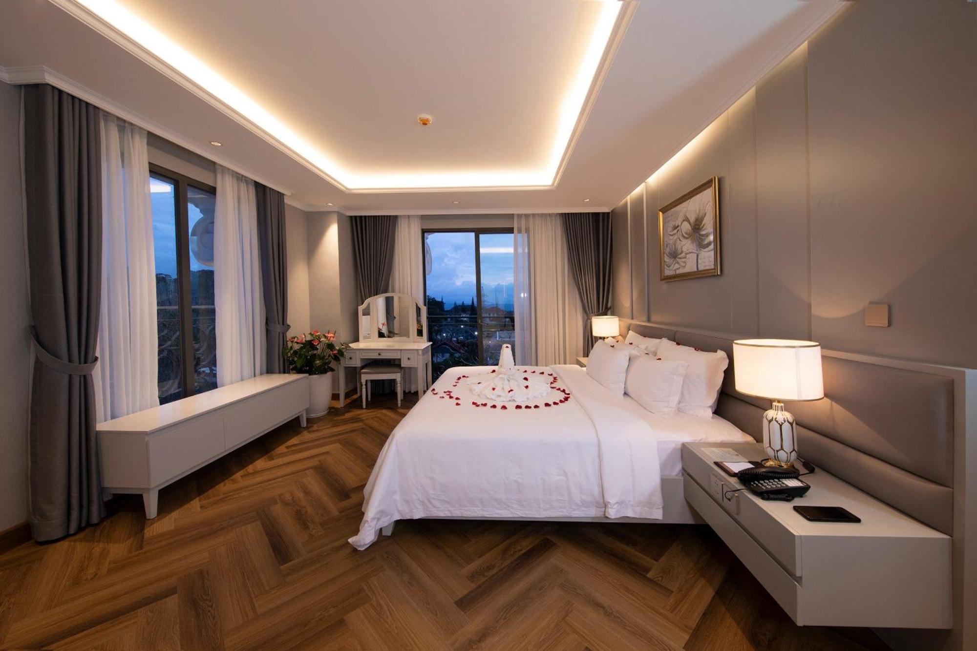 Merperle Khách sạn 5*