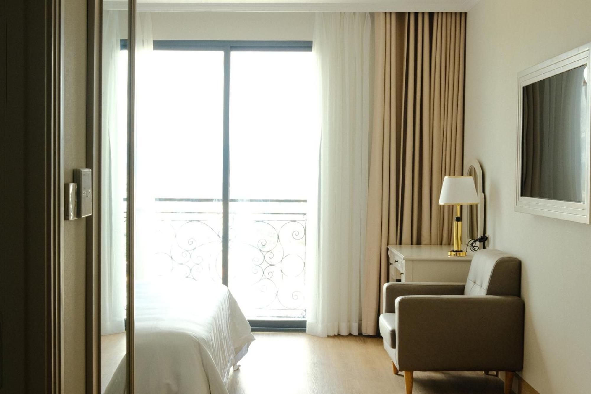 Khách sạn Merperle 5*