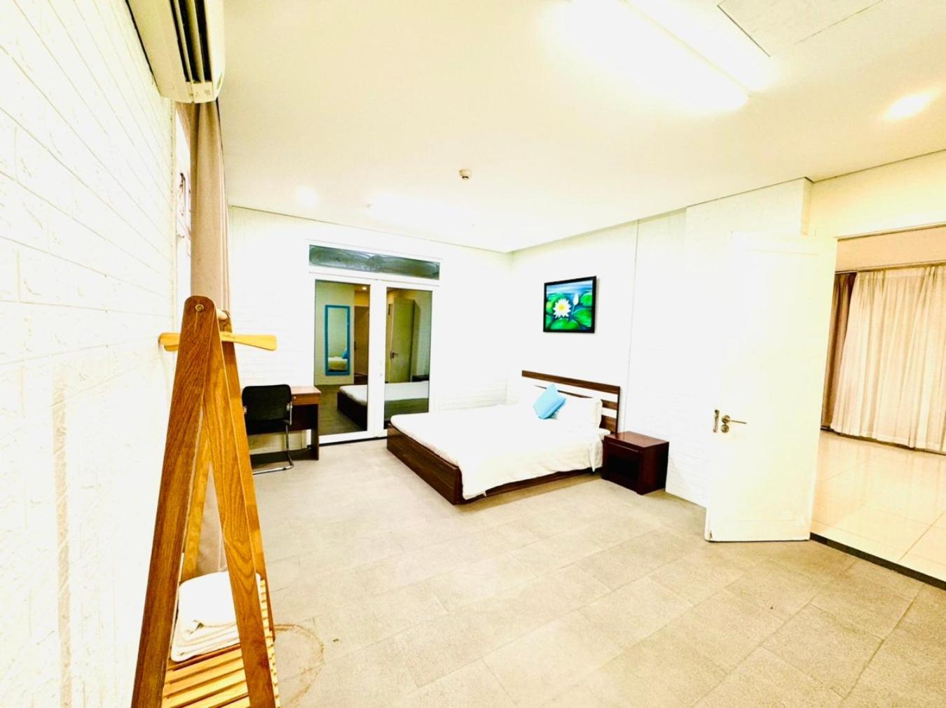 Palmier - Art House Hotel Da Nang