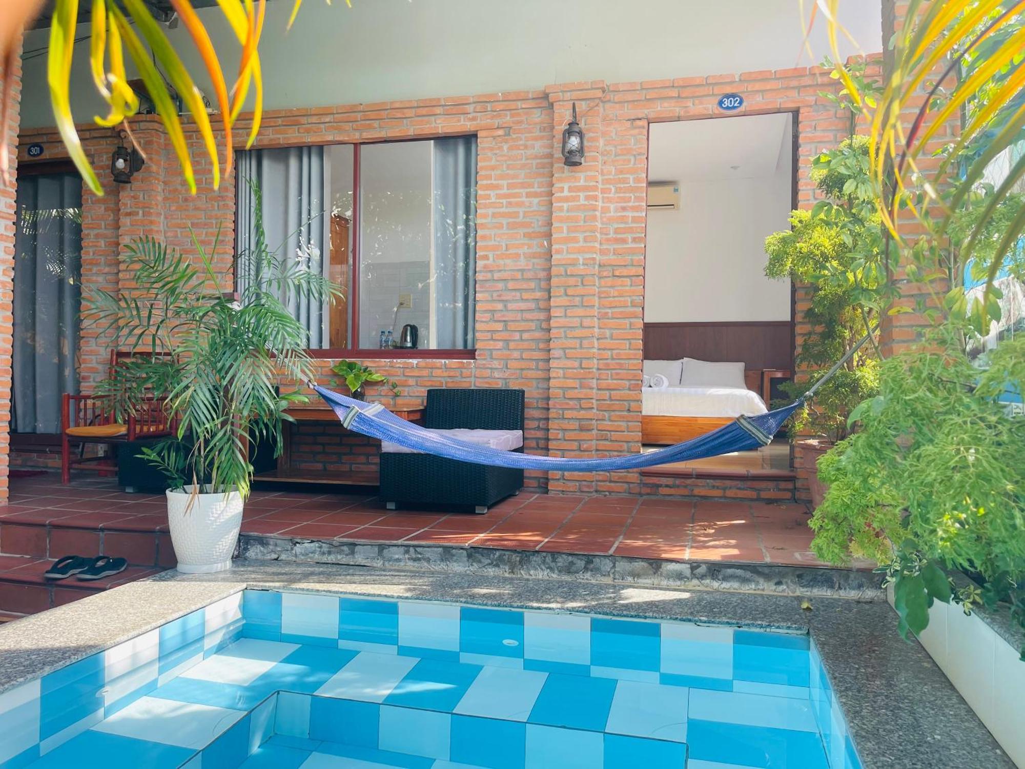 Garden And Kite School