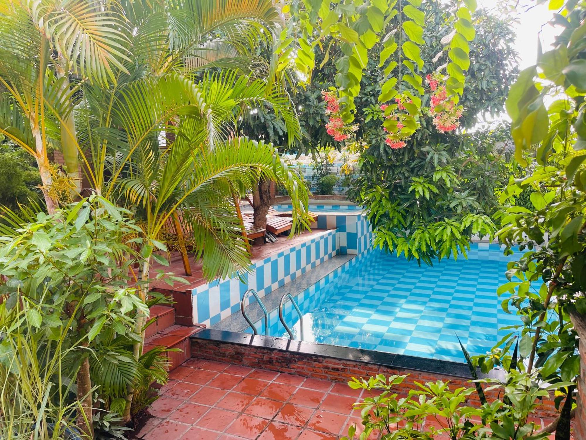 Garden And Kite School Guest house