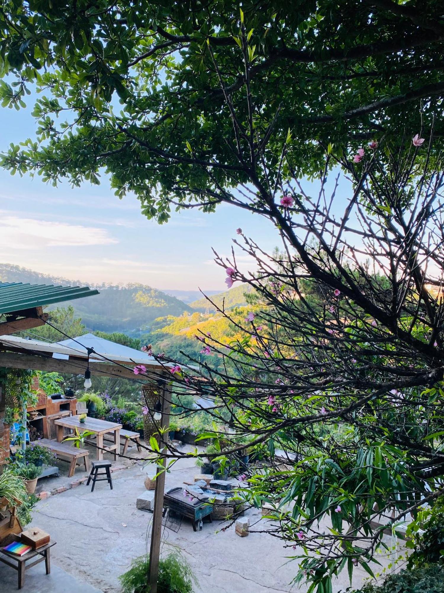 Memories - Pho Suong Mo * Da Lat