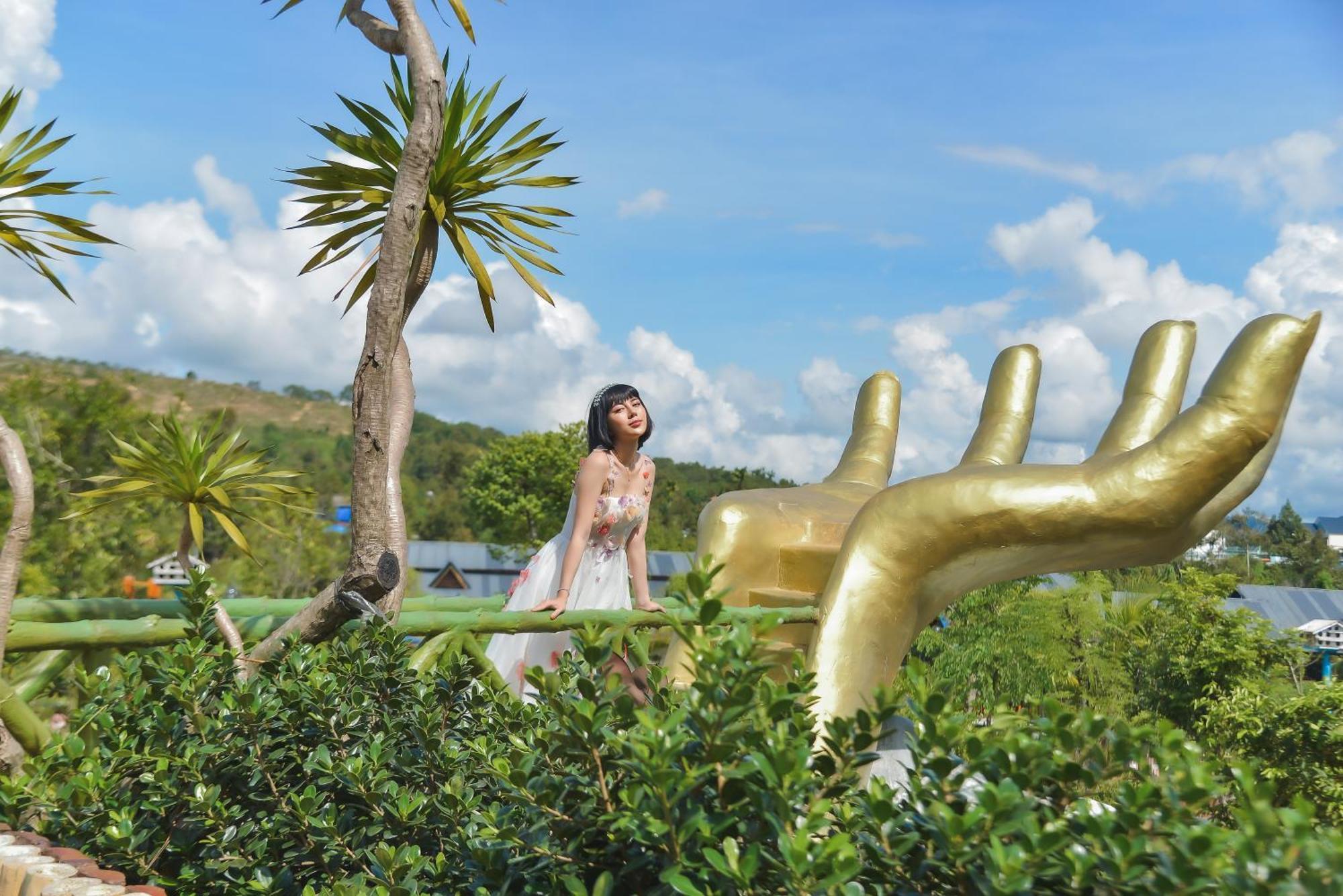 Resort Hang Duong