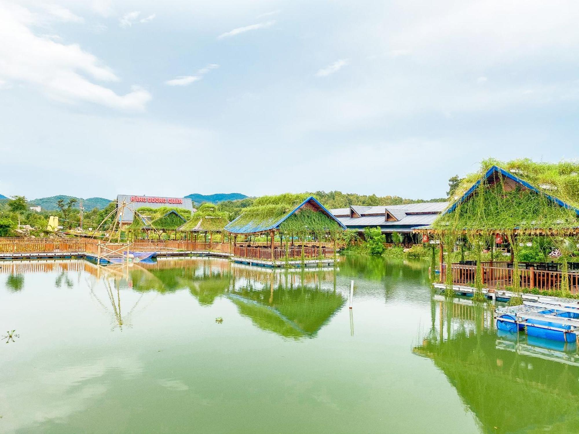 Hang Duong Resort *