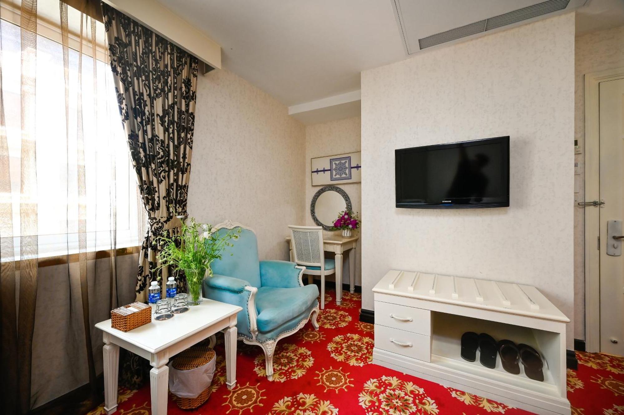 California Saigon & Rooftop Pool Hotel Ho Chi Minh City