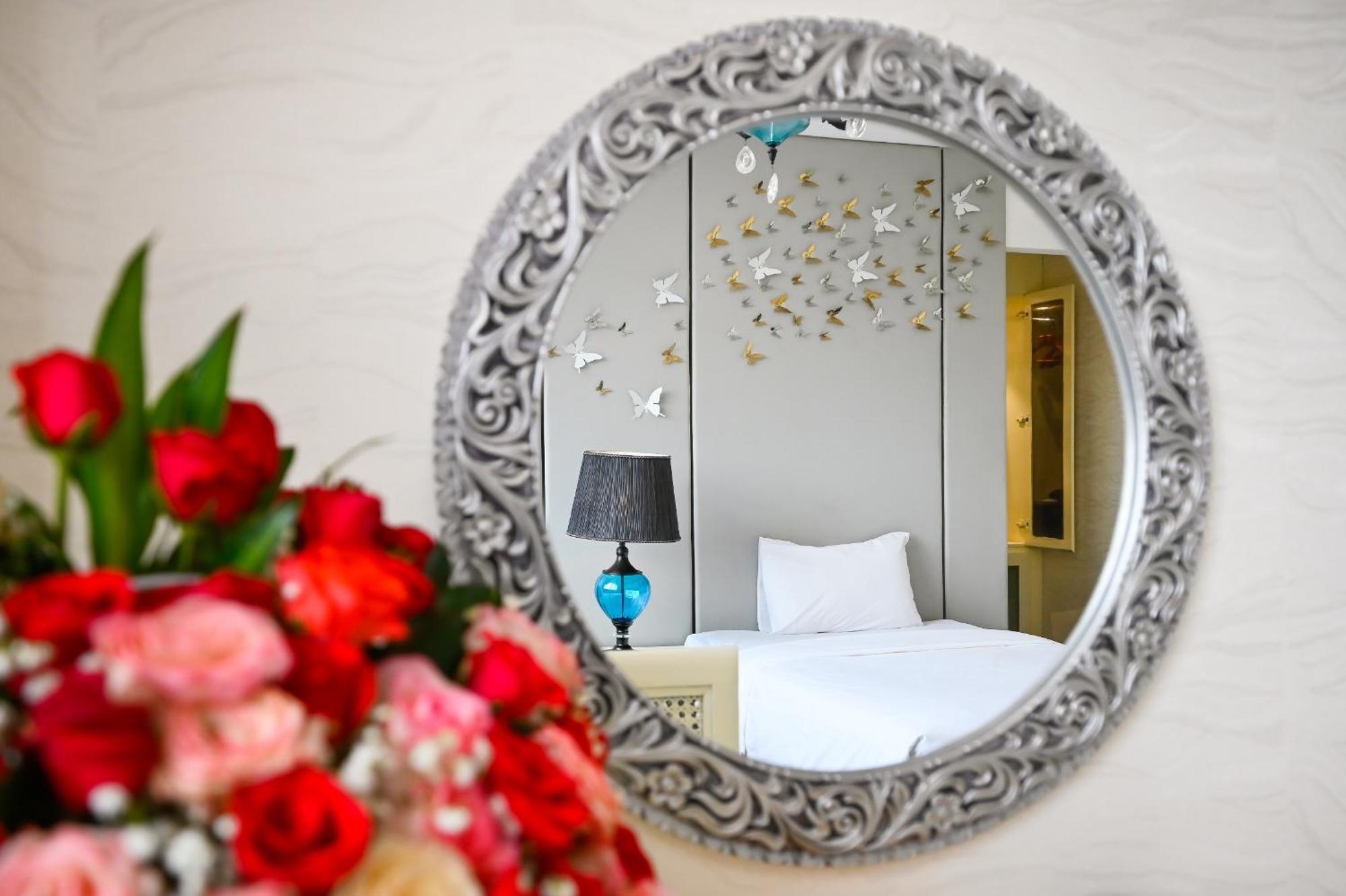 California Saigon & Rooftop Pool 3* Ho Chi Minh City