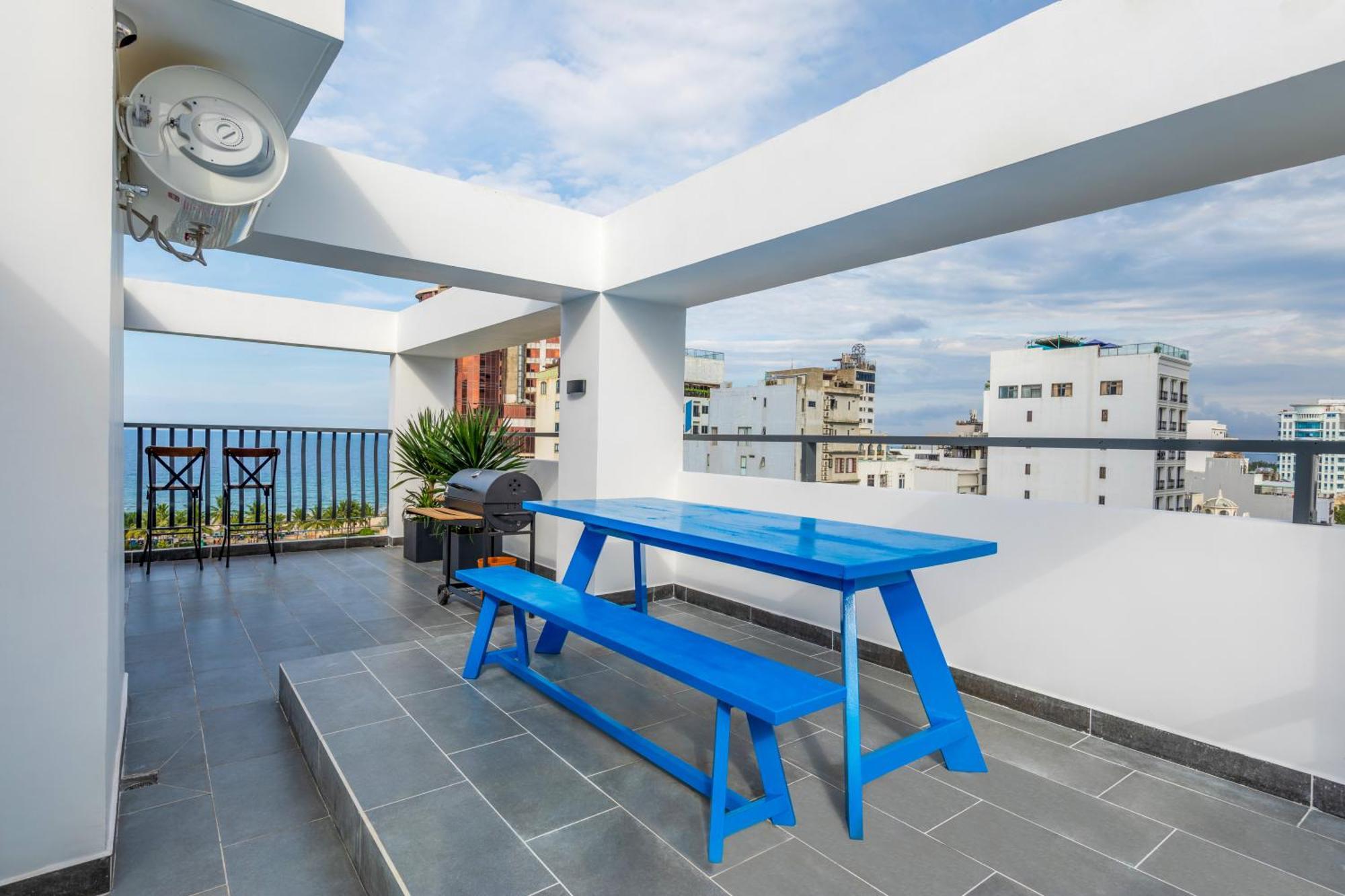 Taian & Apartment *