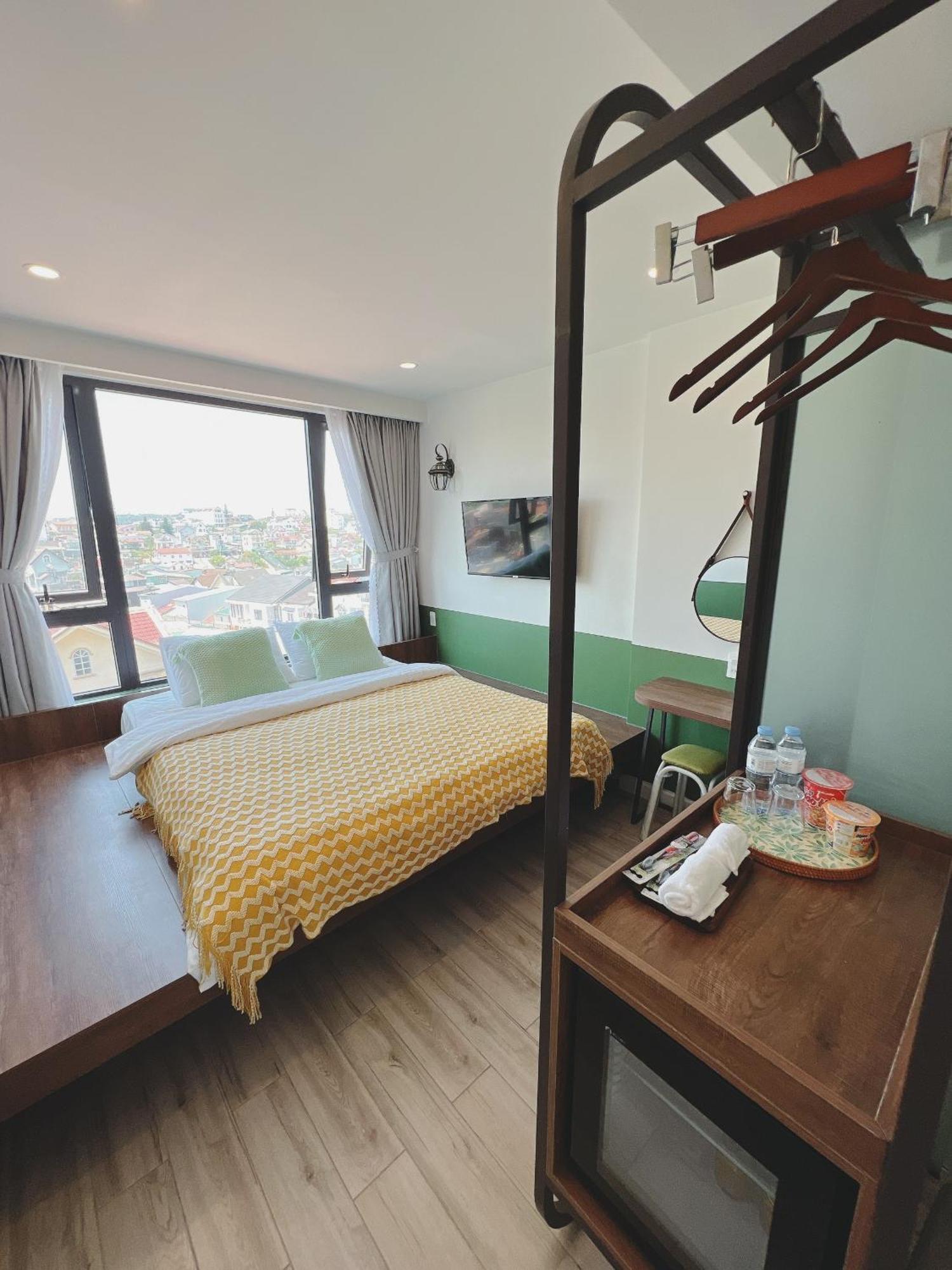 Hotel El Pino House 3*