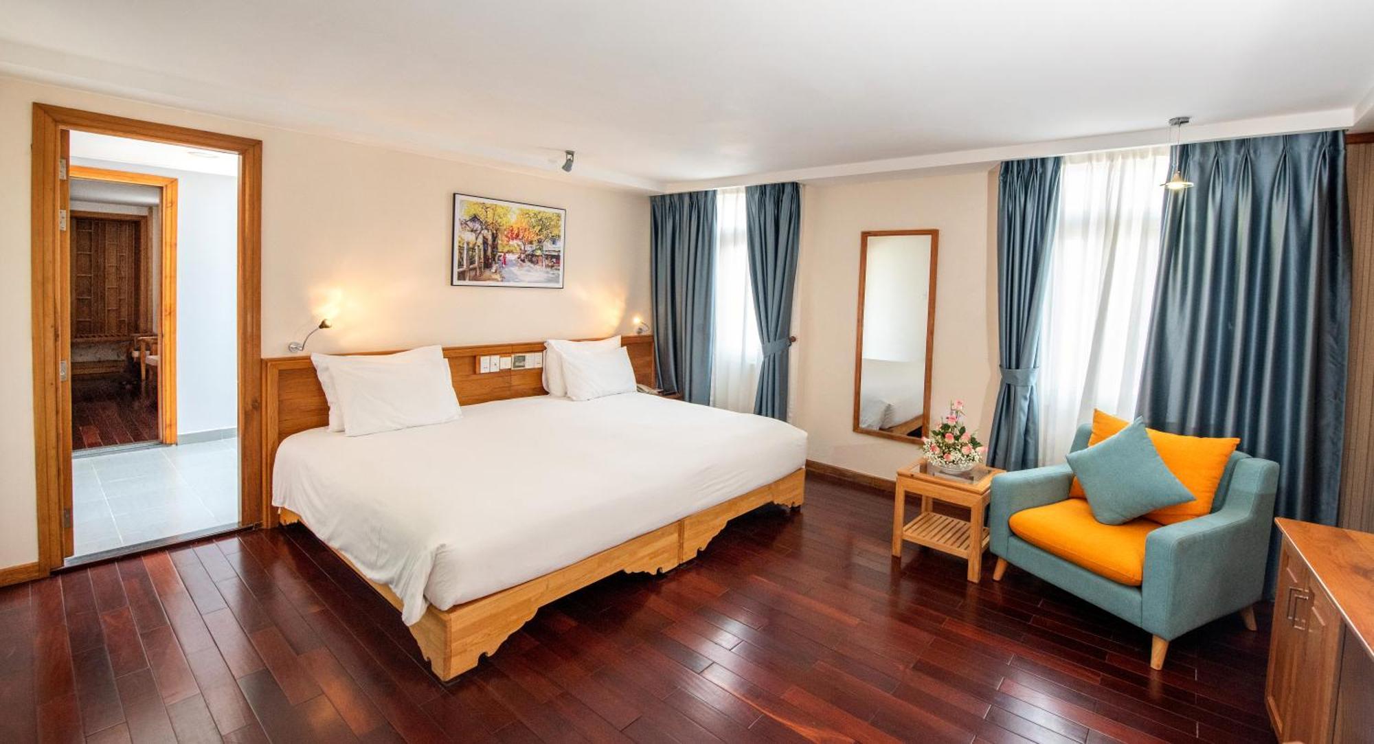 Romance Khách sạn Huế