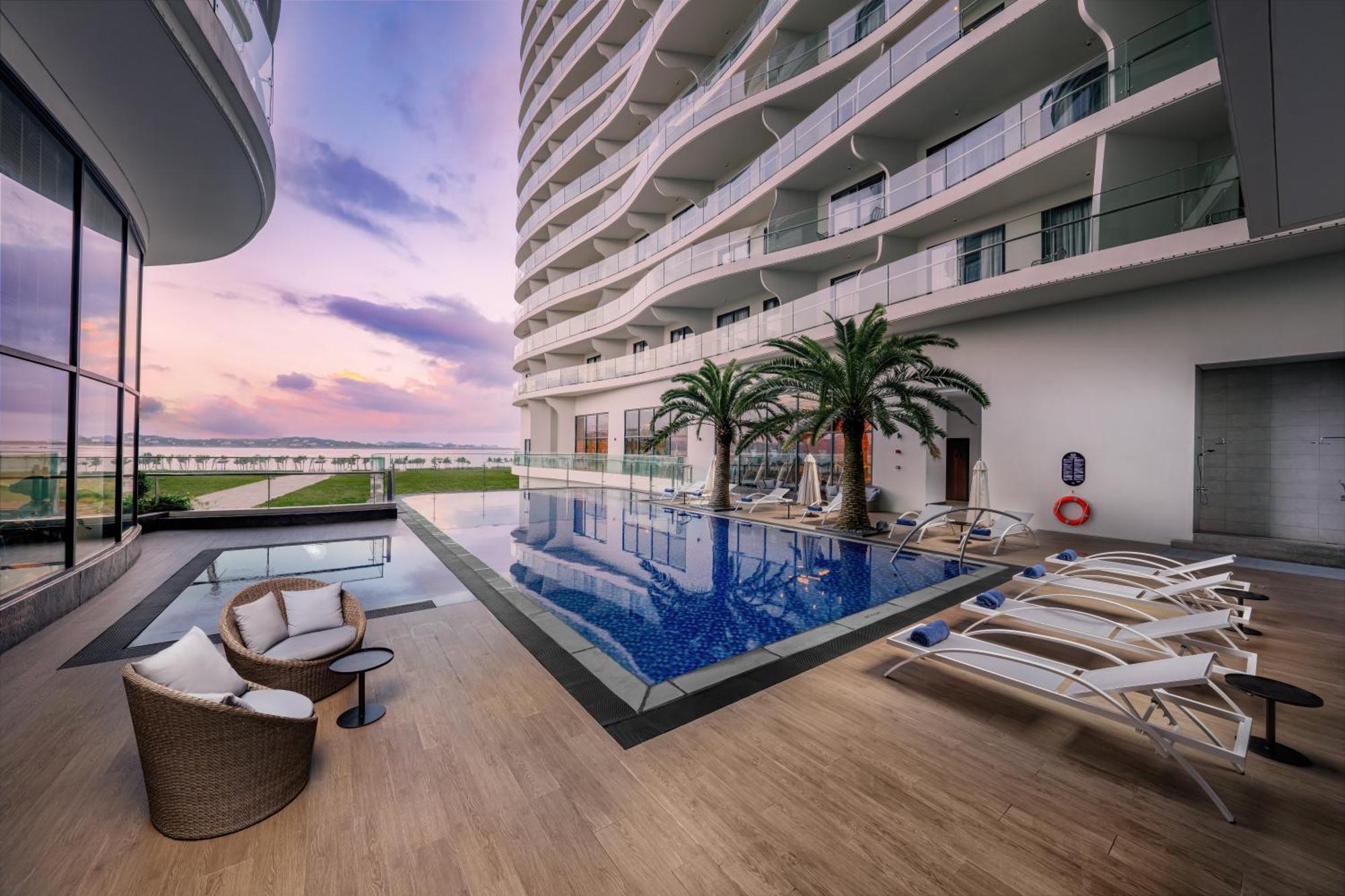 Citadines Marina Halong Hotel Ha Long