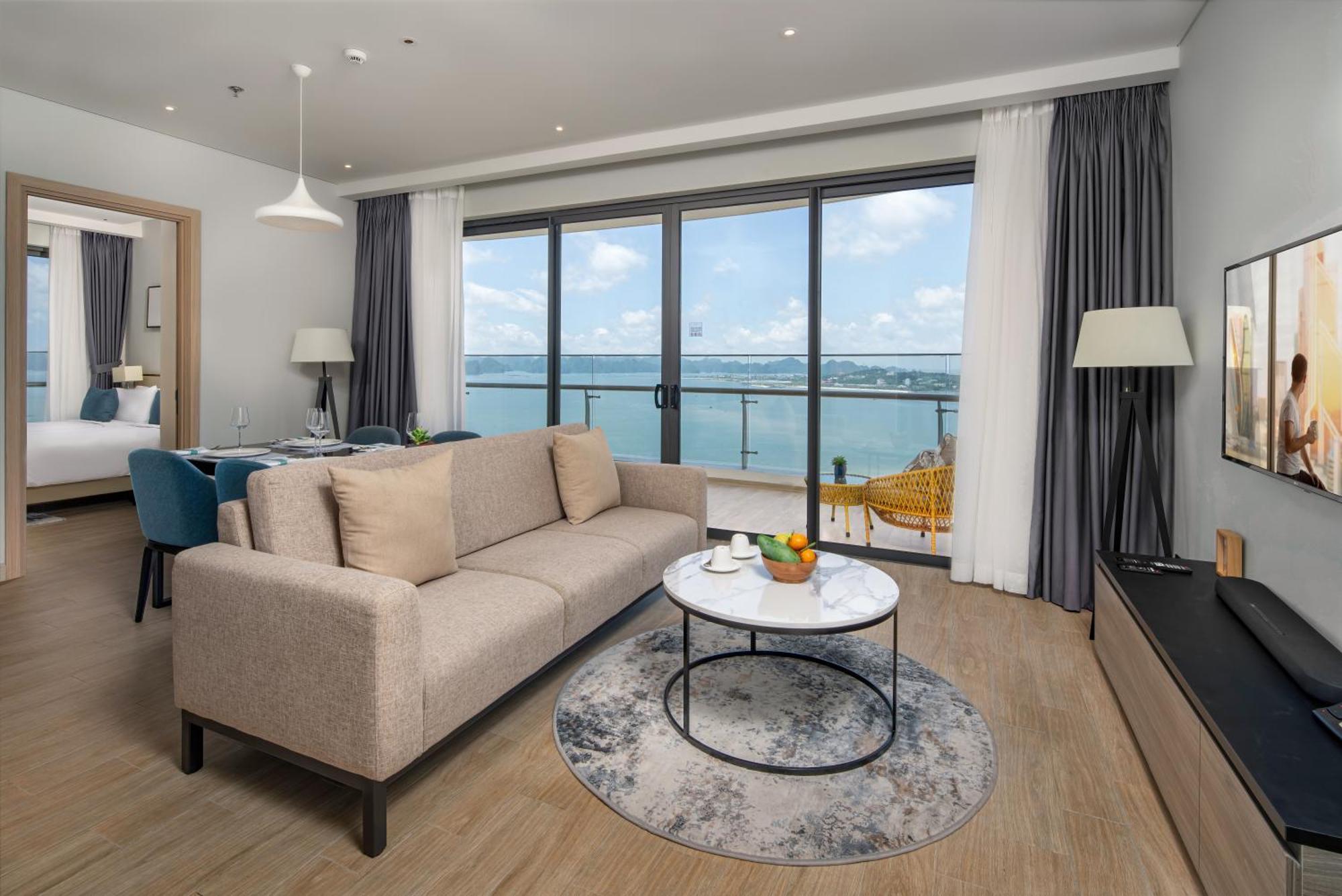 Hotel Citadines Marina Halong 5*